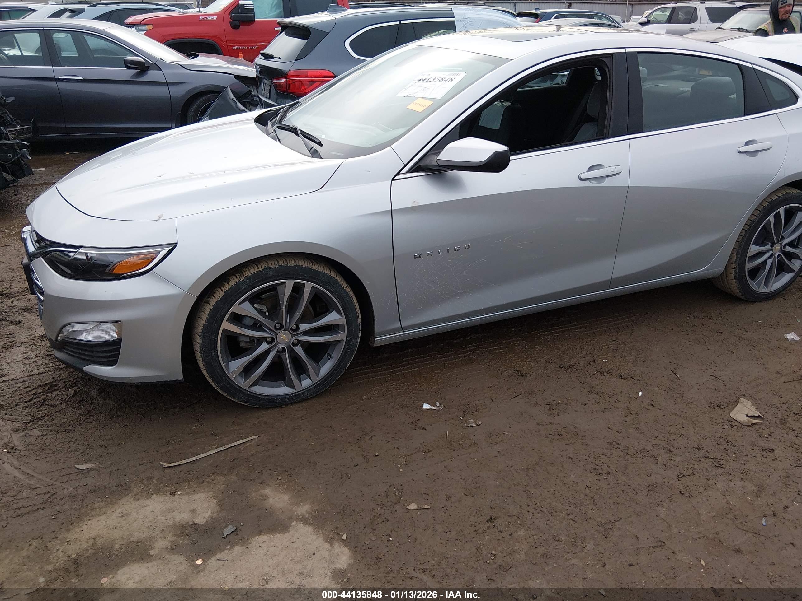 CHEVROLET MALIBU image 2