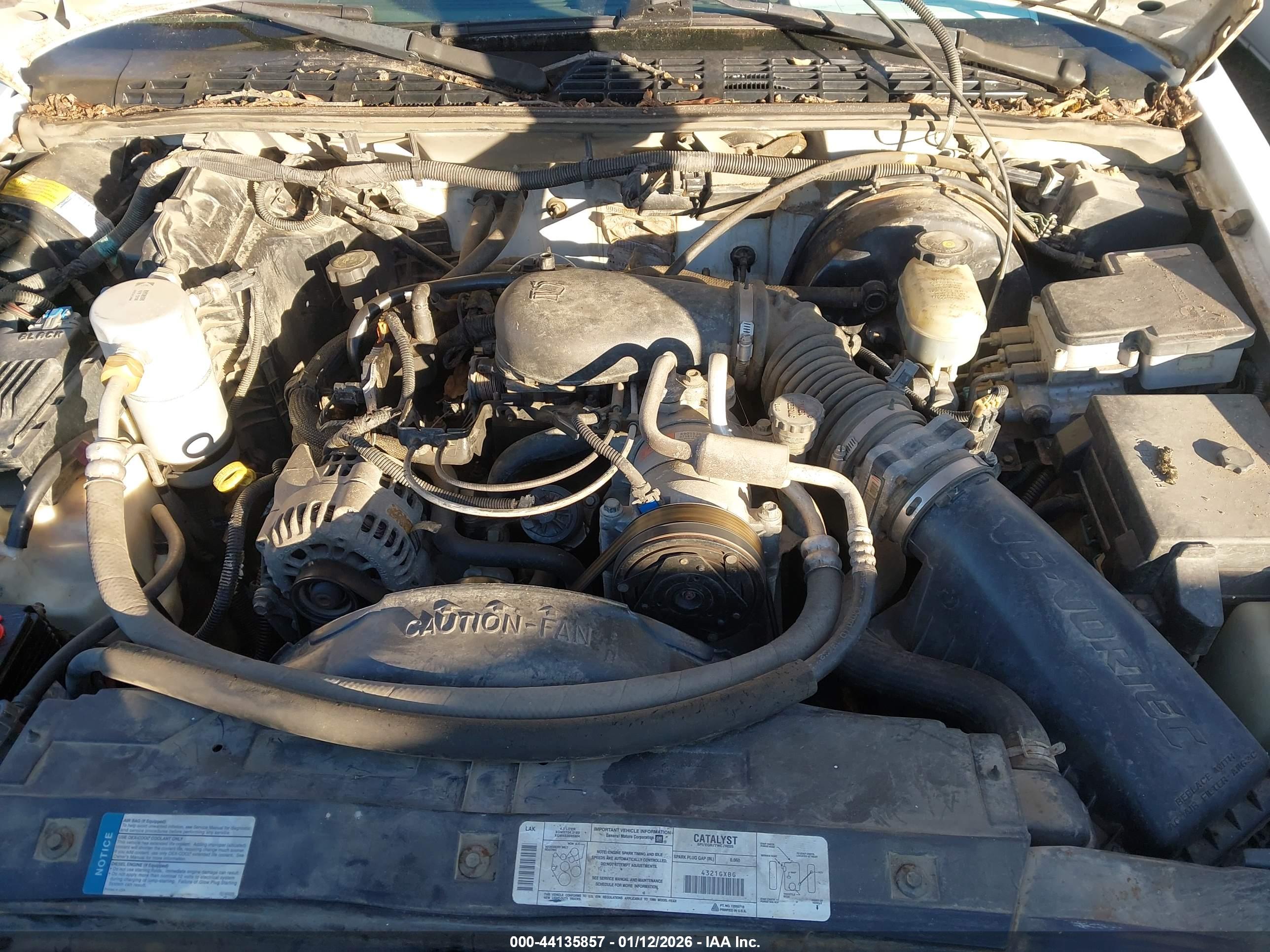 GMC SONOMA image 10