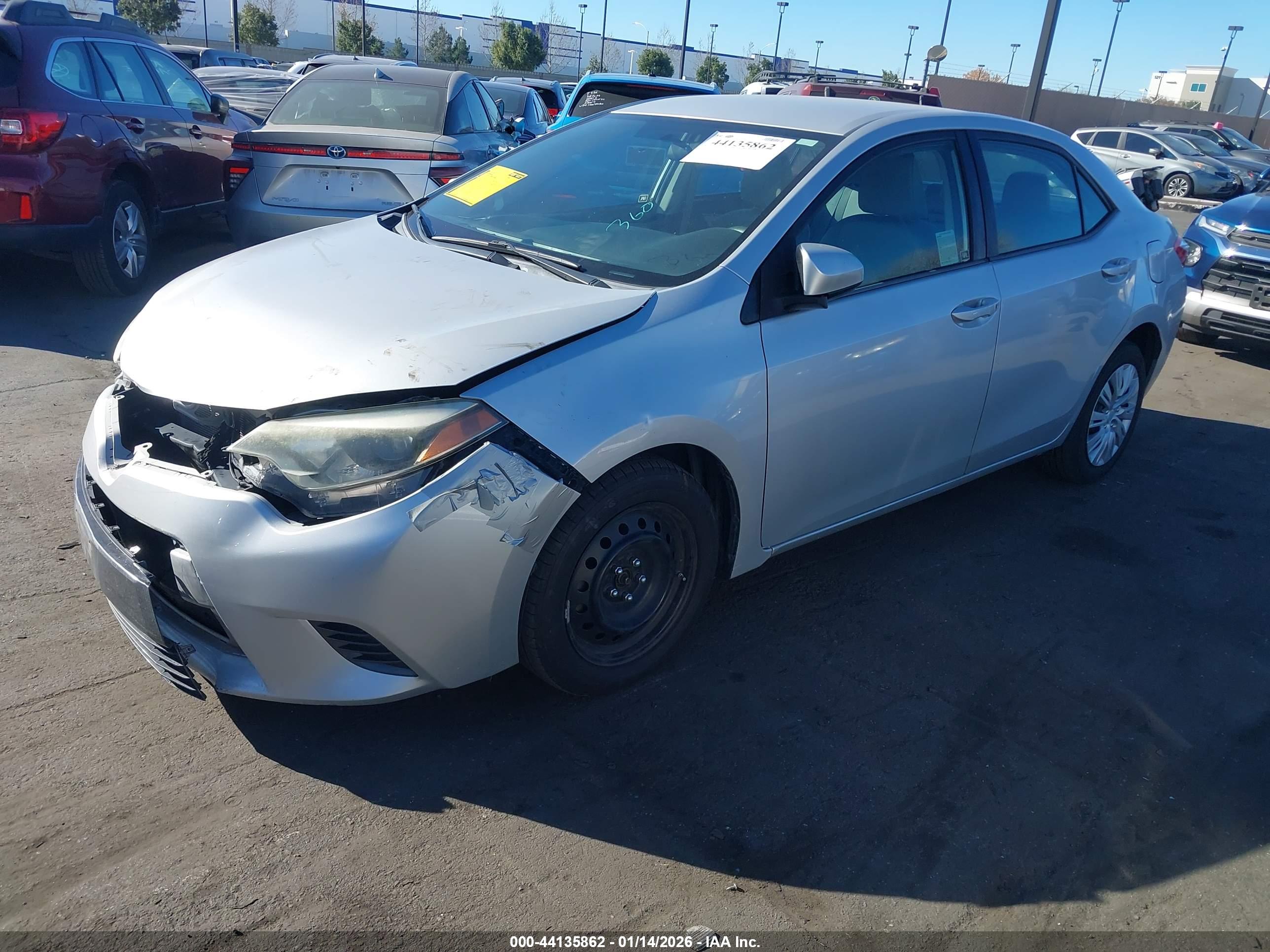 TOYOTA COROLLA image 2