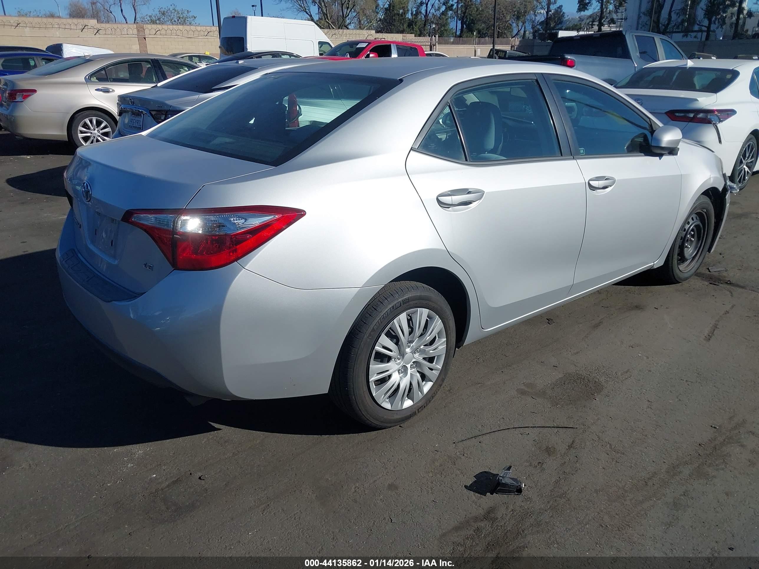 TOYOTA COROLLA image 4