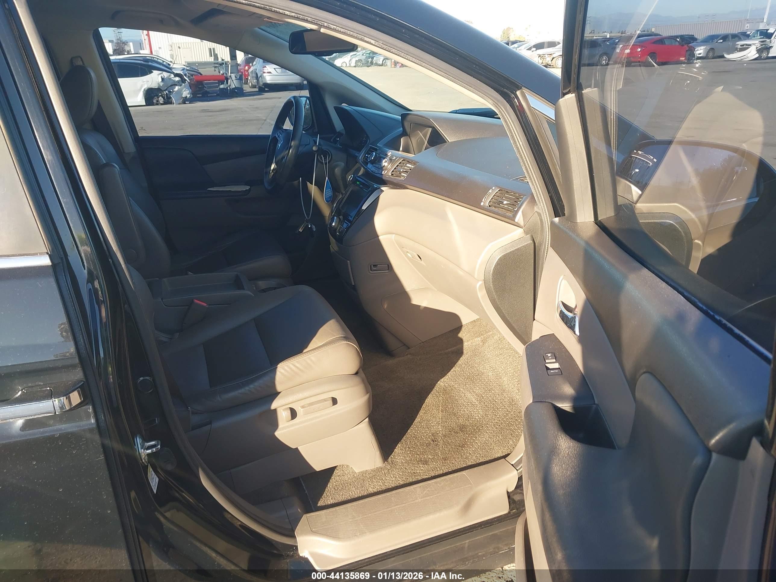 HONDA ODYSSEY image 5