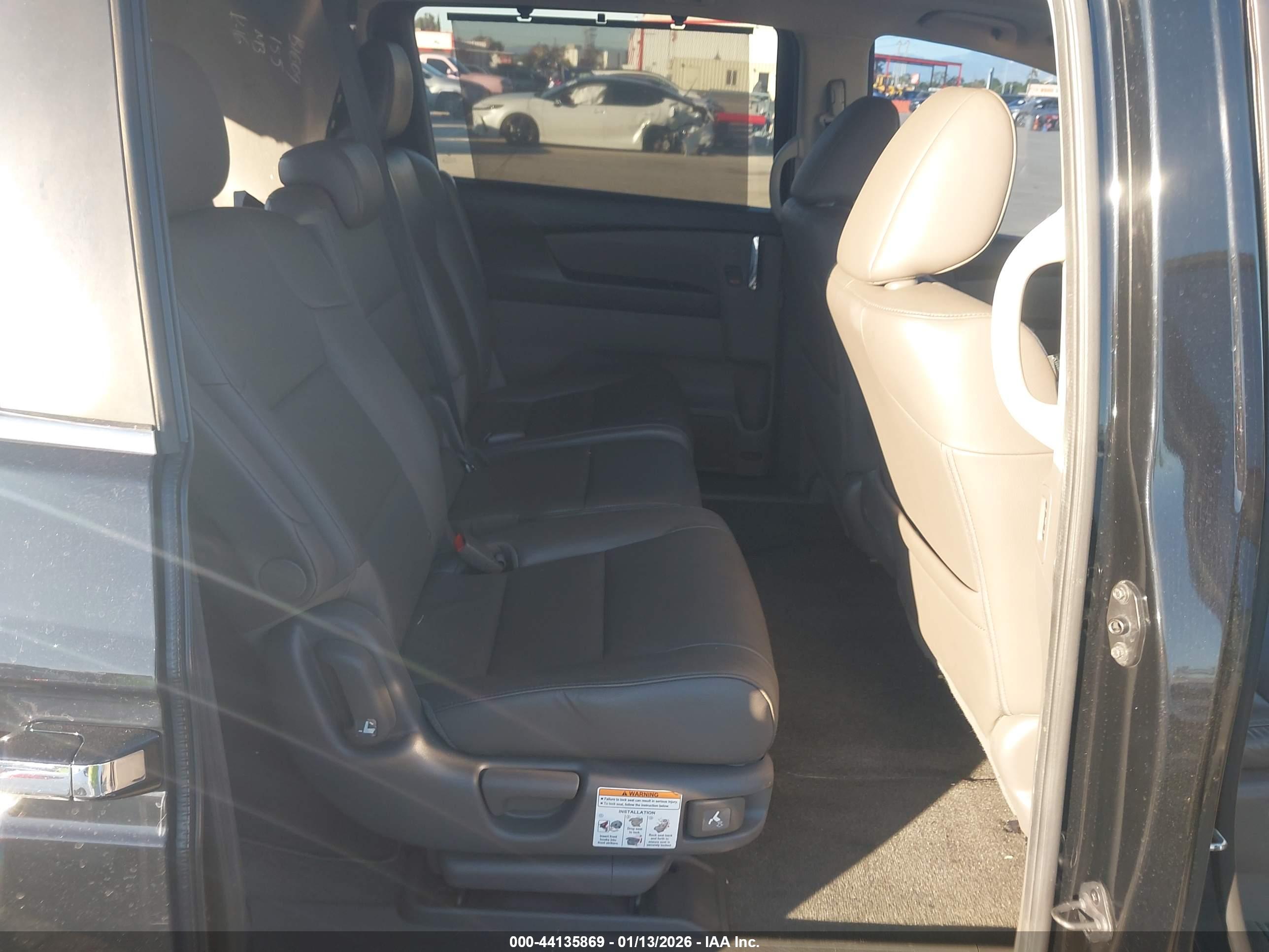 HONDA ODYSSEY image 8