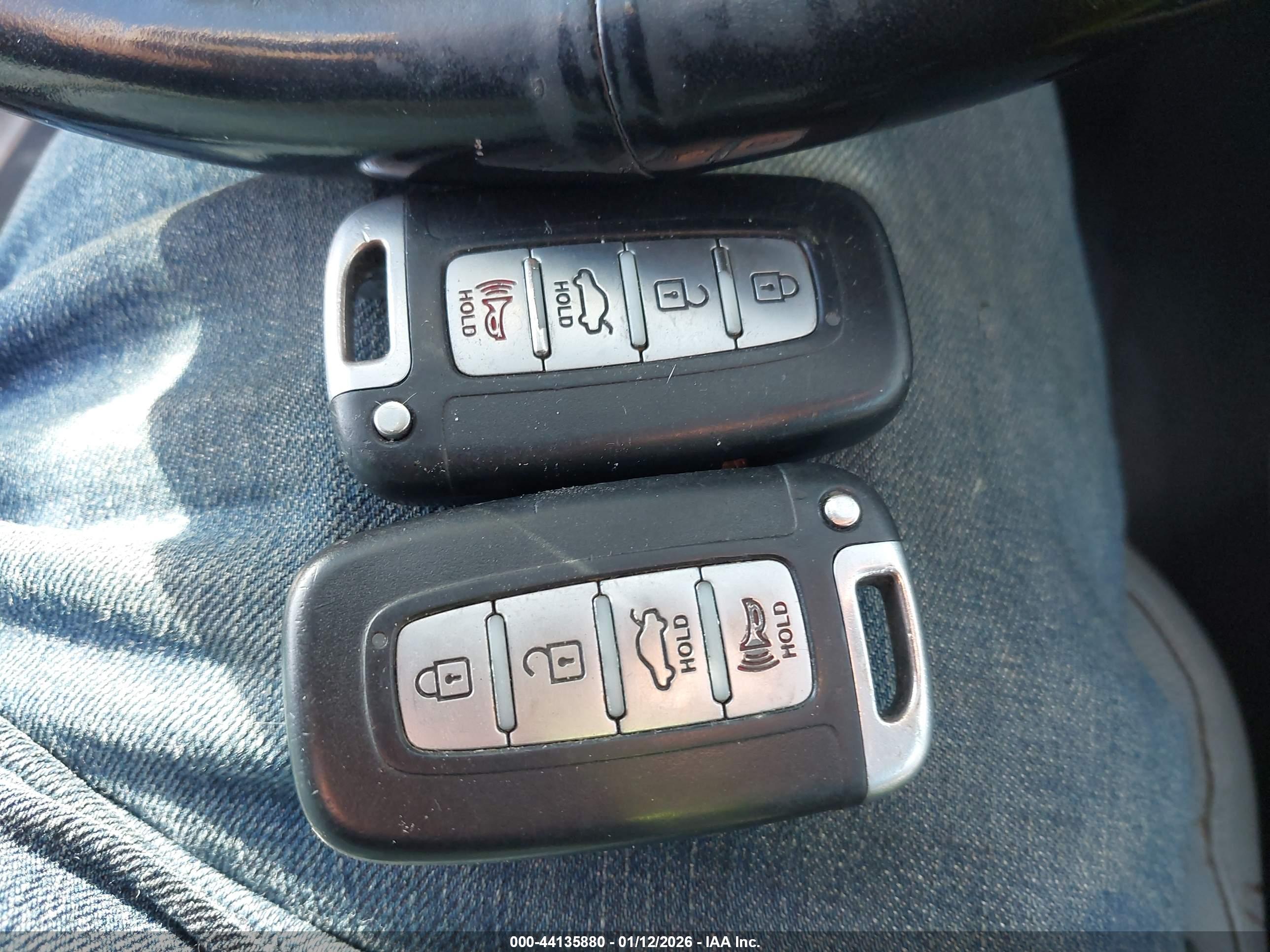 HYUNDAI SONATA image 11