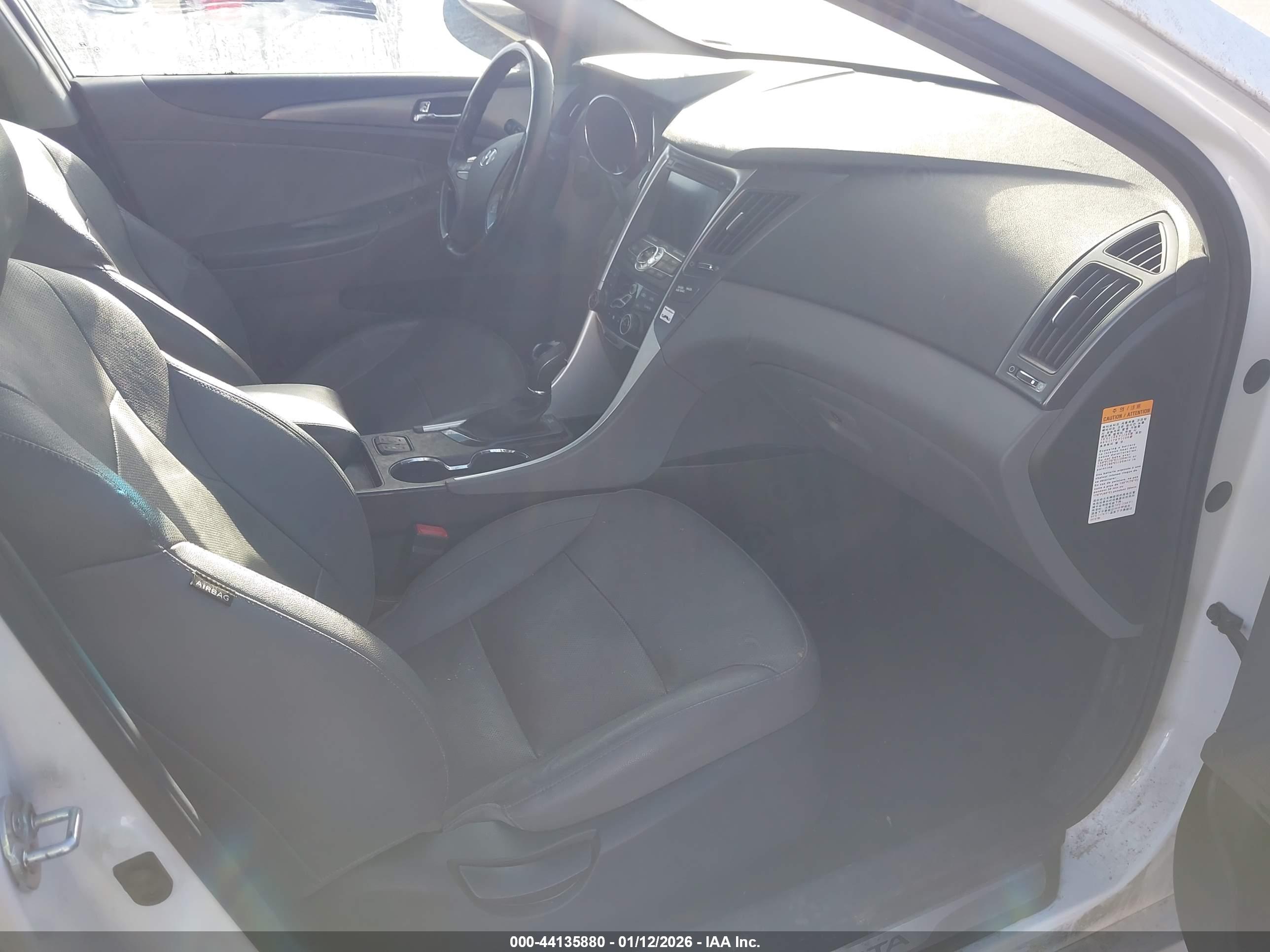 HYUNDAI SONATA image 5