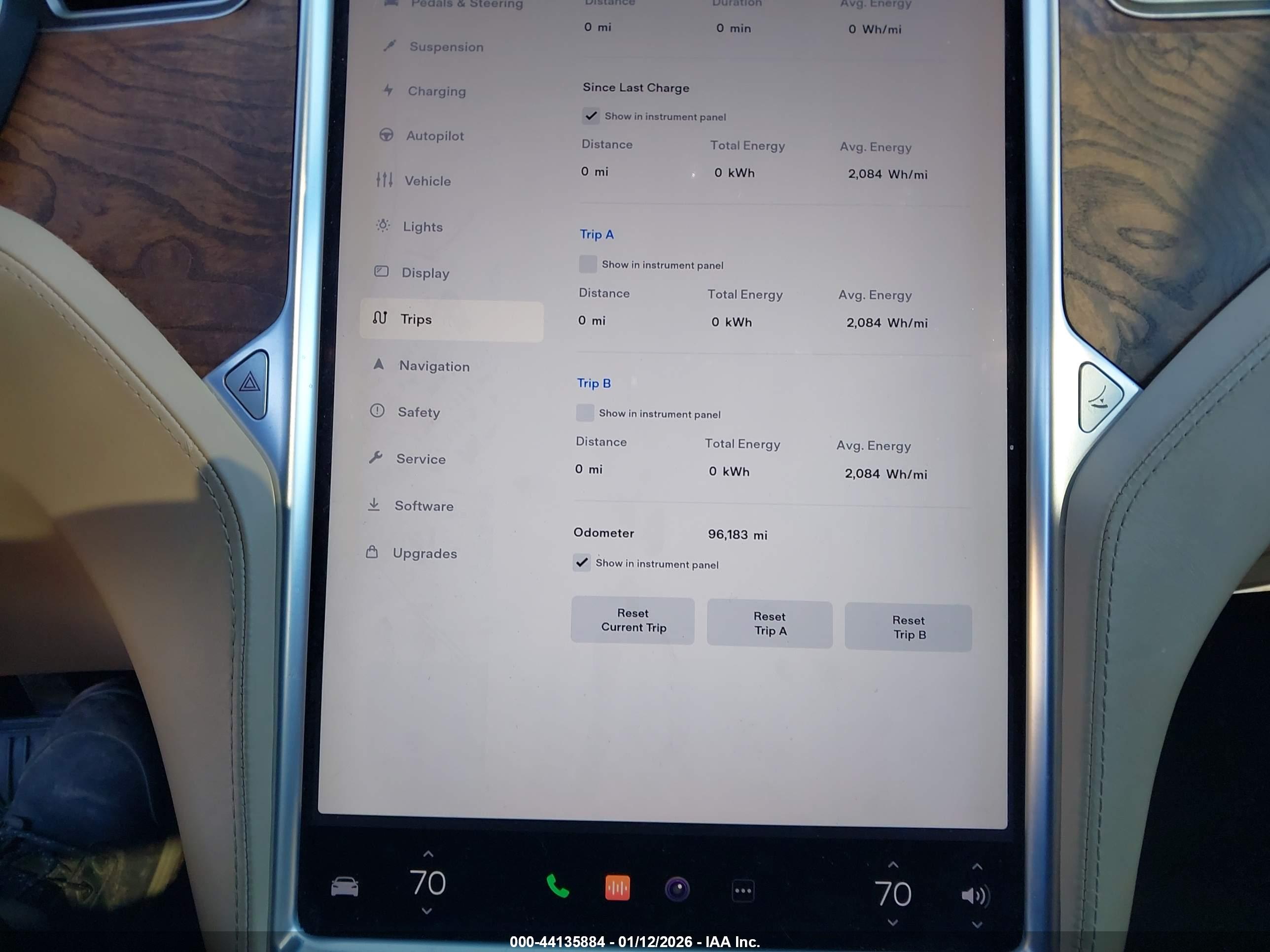 TESLA MODEL image 7