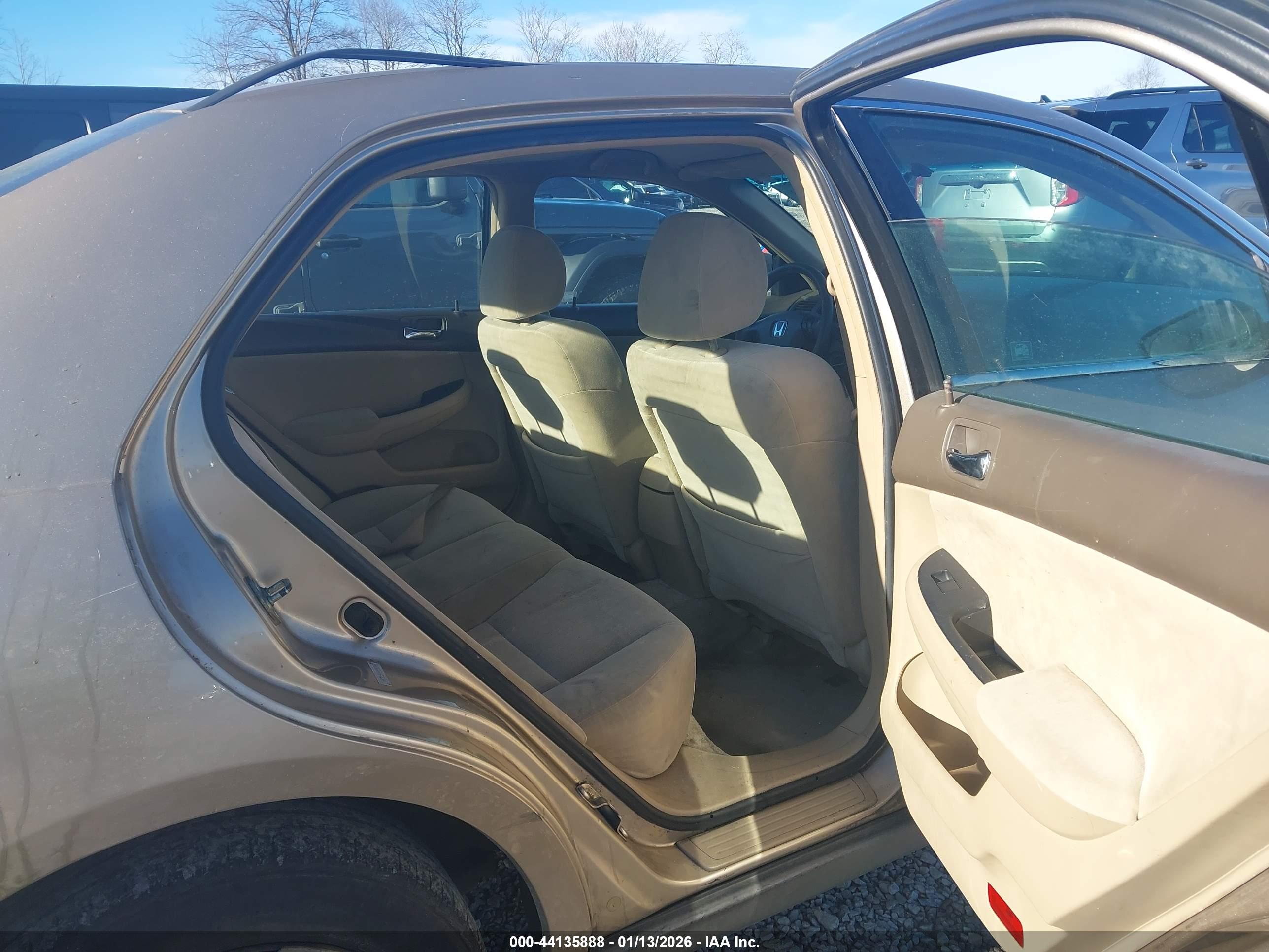 HONDA ACCORD image 8