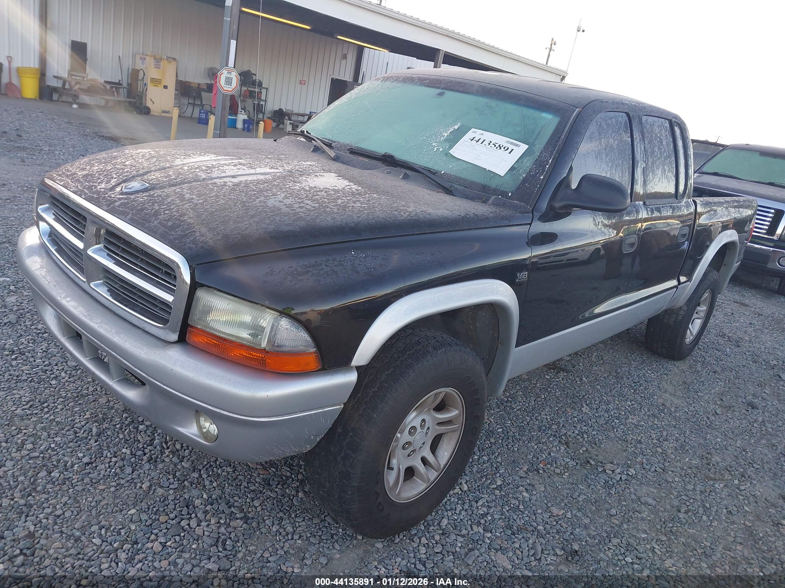DODGE DAKOTA image 2
