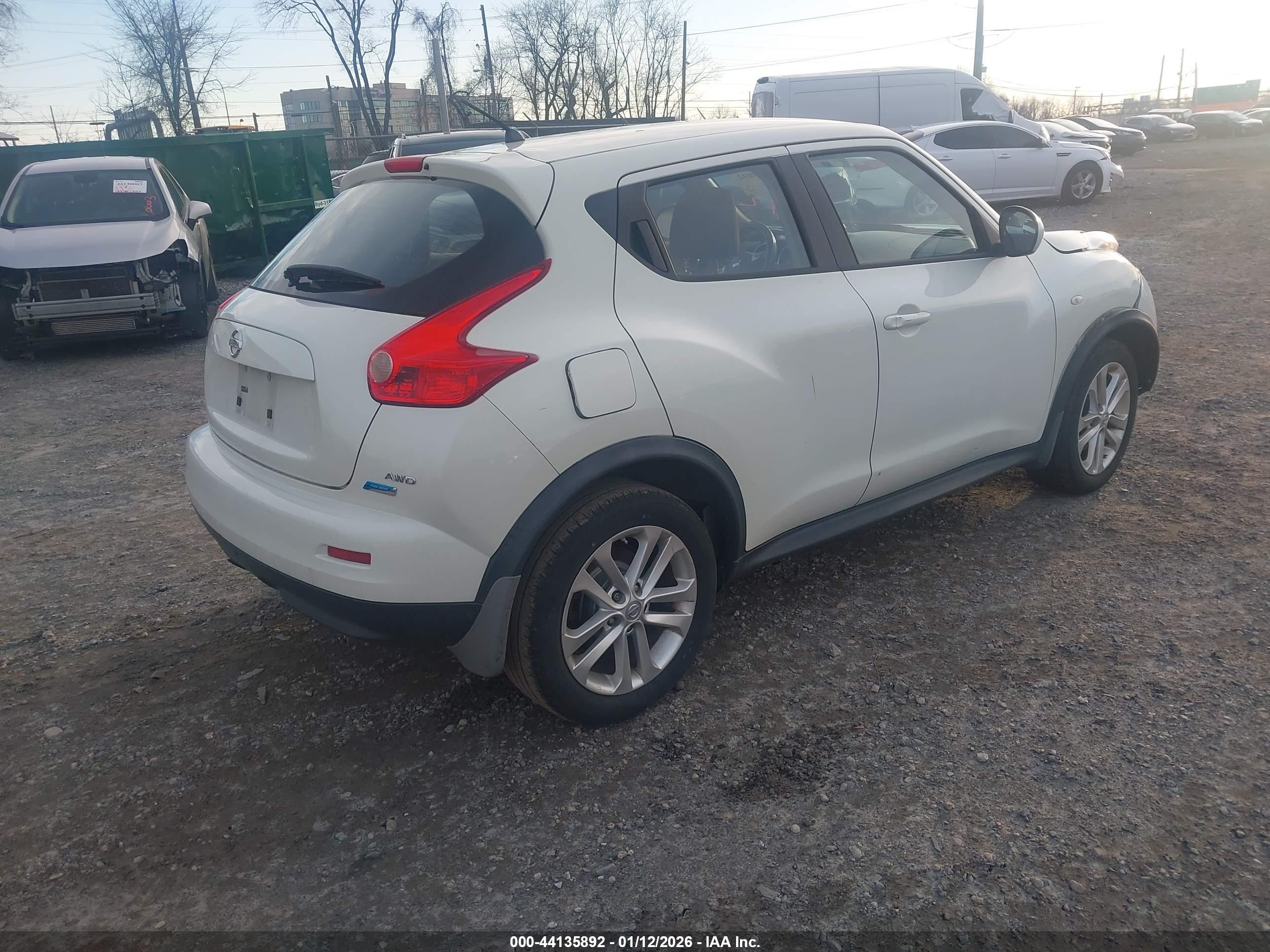 NISSAN JUKE image 4
