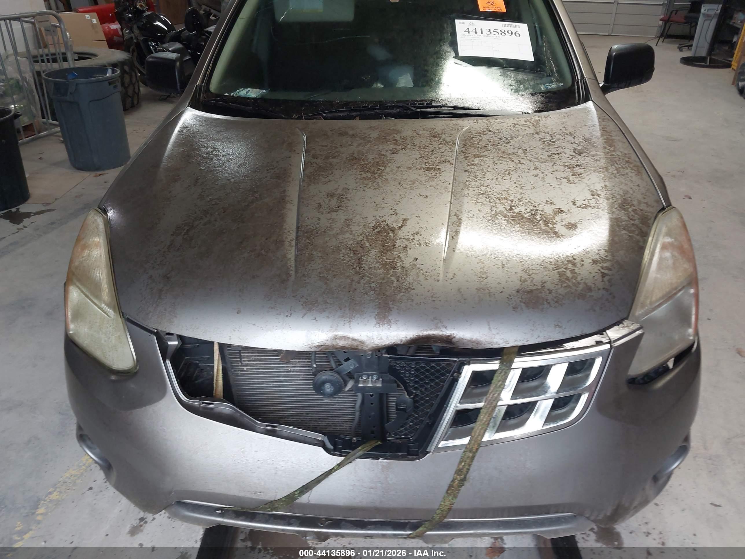 NISSAN ROGUE image 10