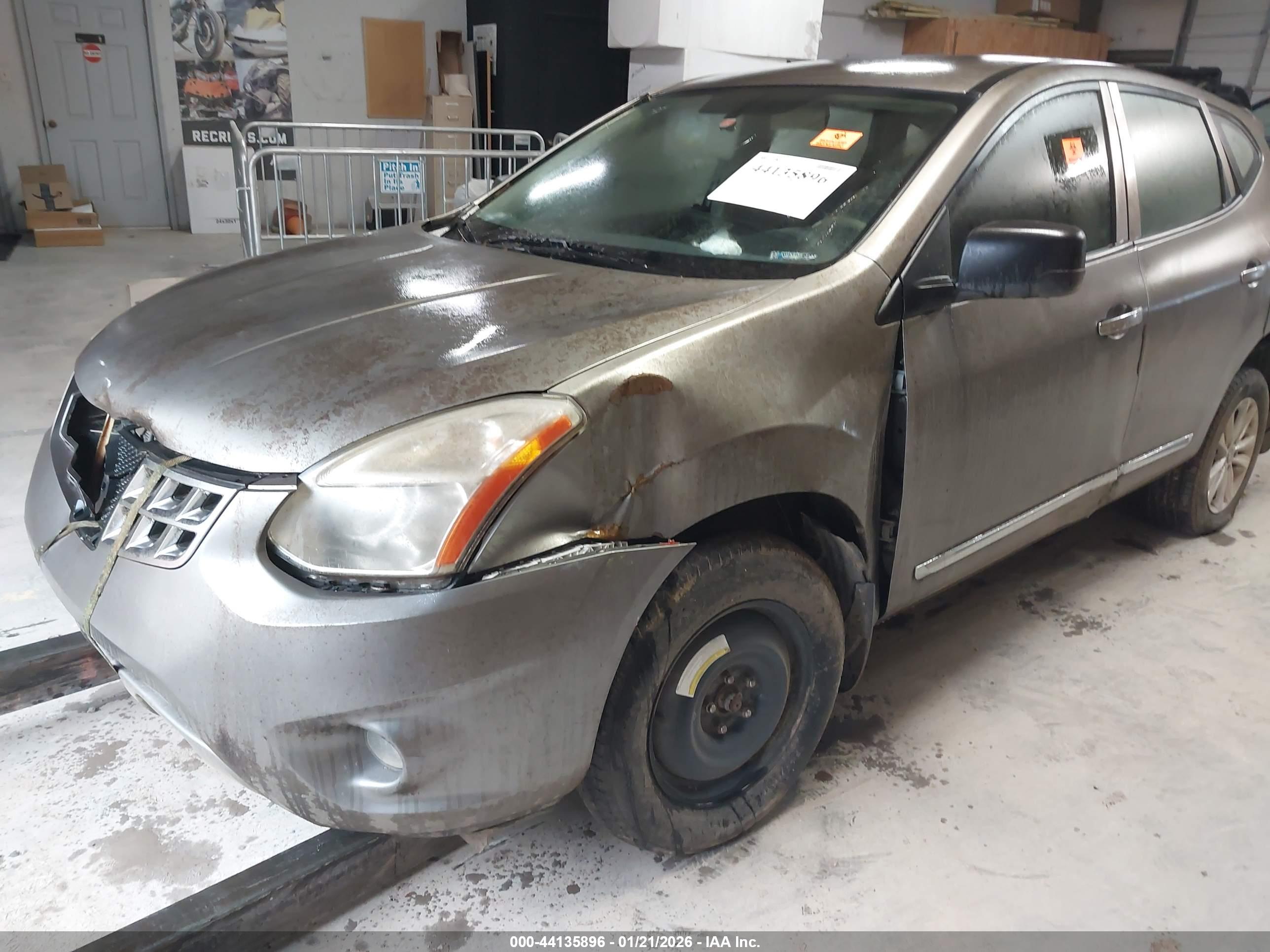 NISSAN ROGUE image 6