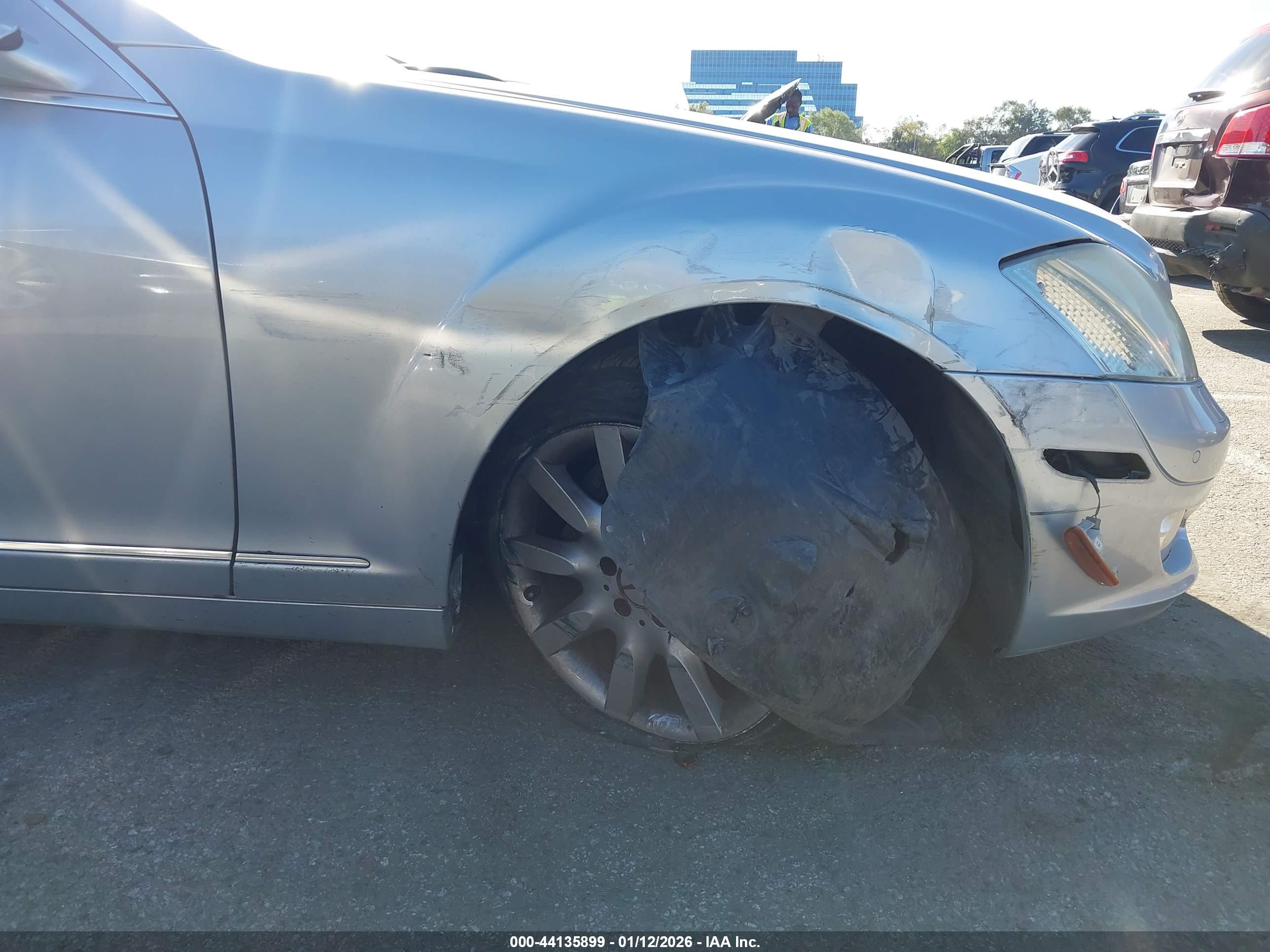 MERCEDES-BENZ S image 6