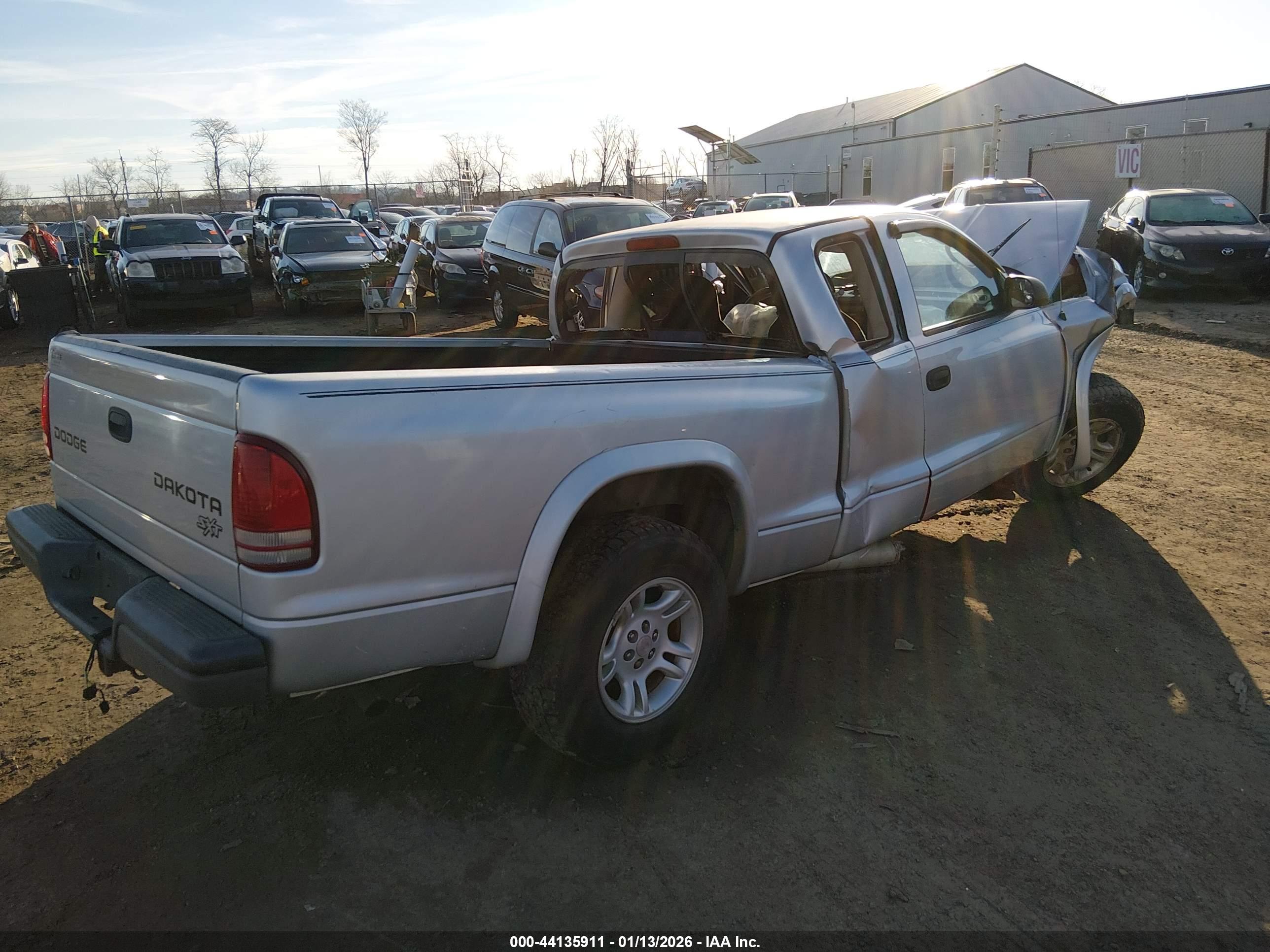 DODGE DAKOTA image 4