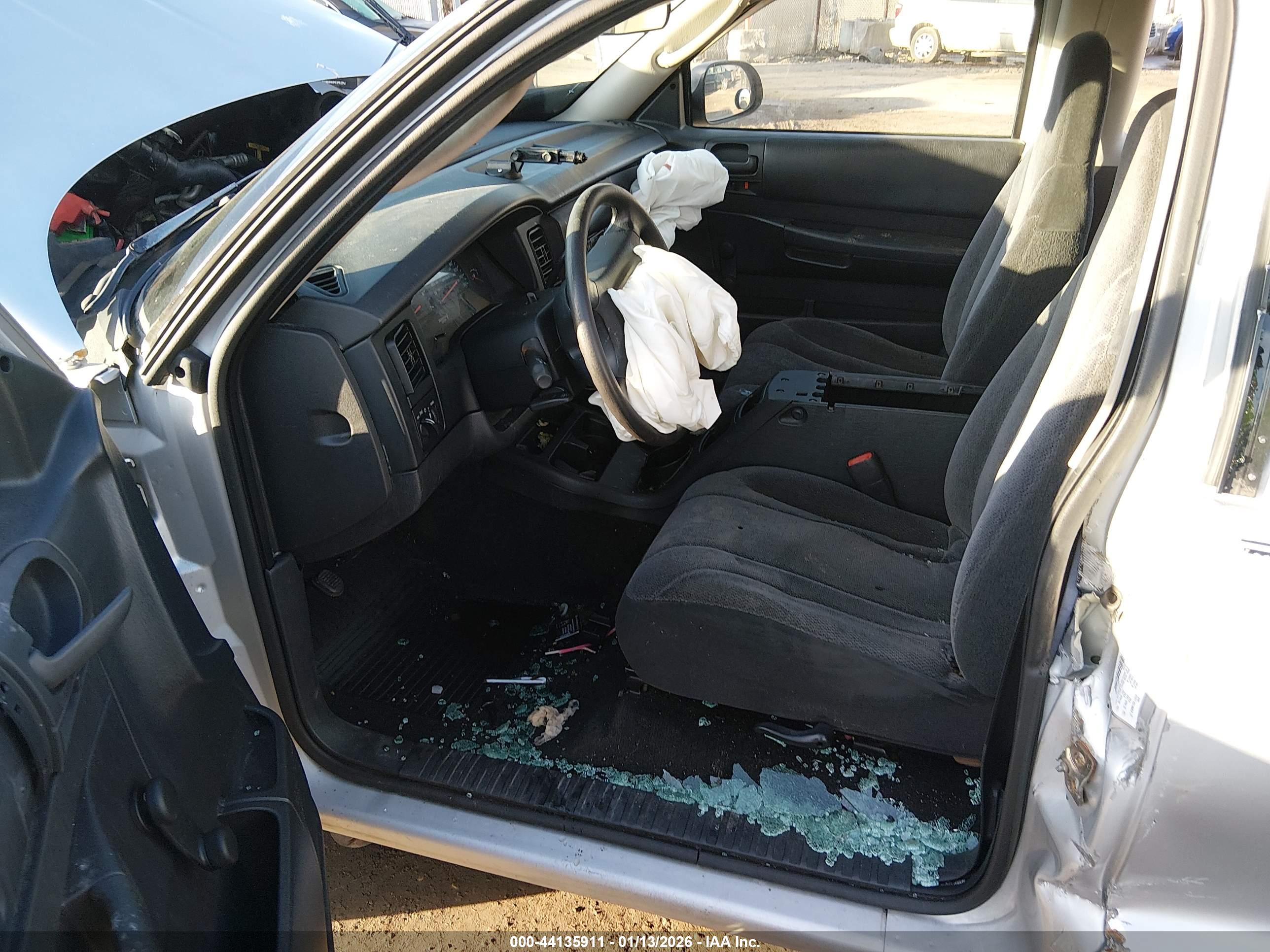 DODGE DAKOTA image 5