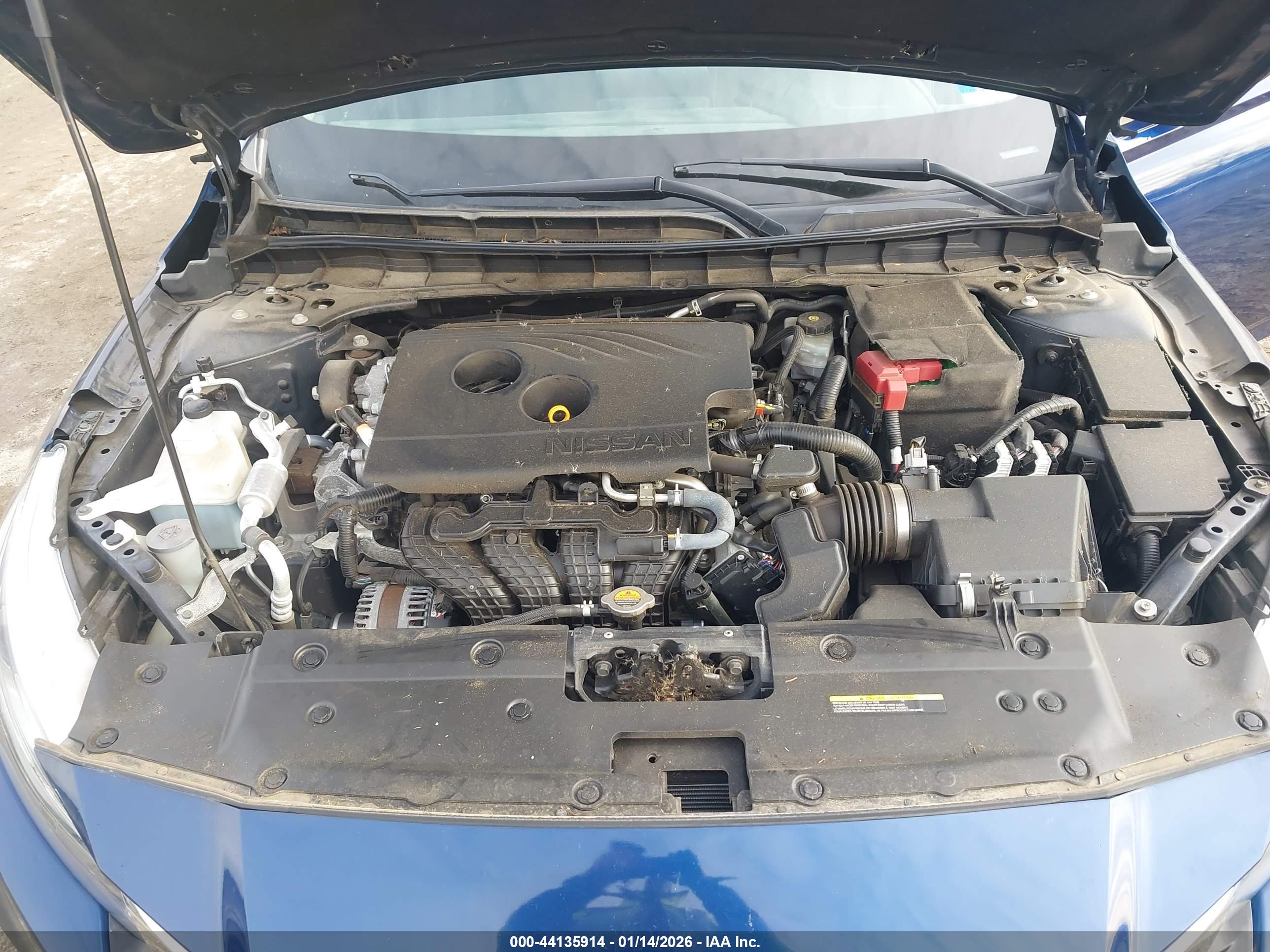NISSAN ALTIMA image 10