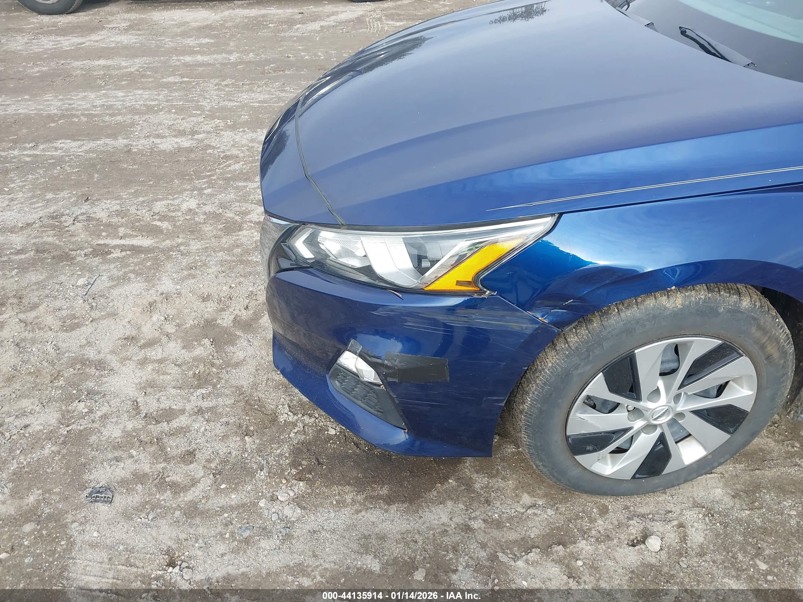 NISSAN ALTIMA image 6