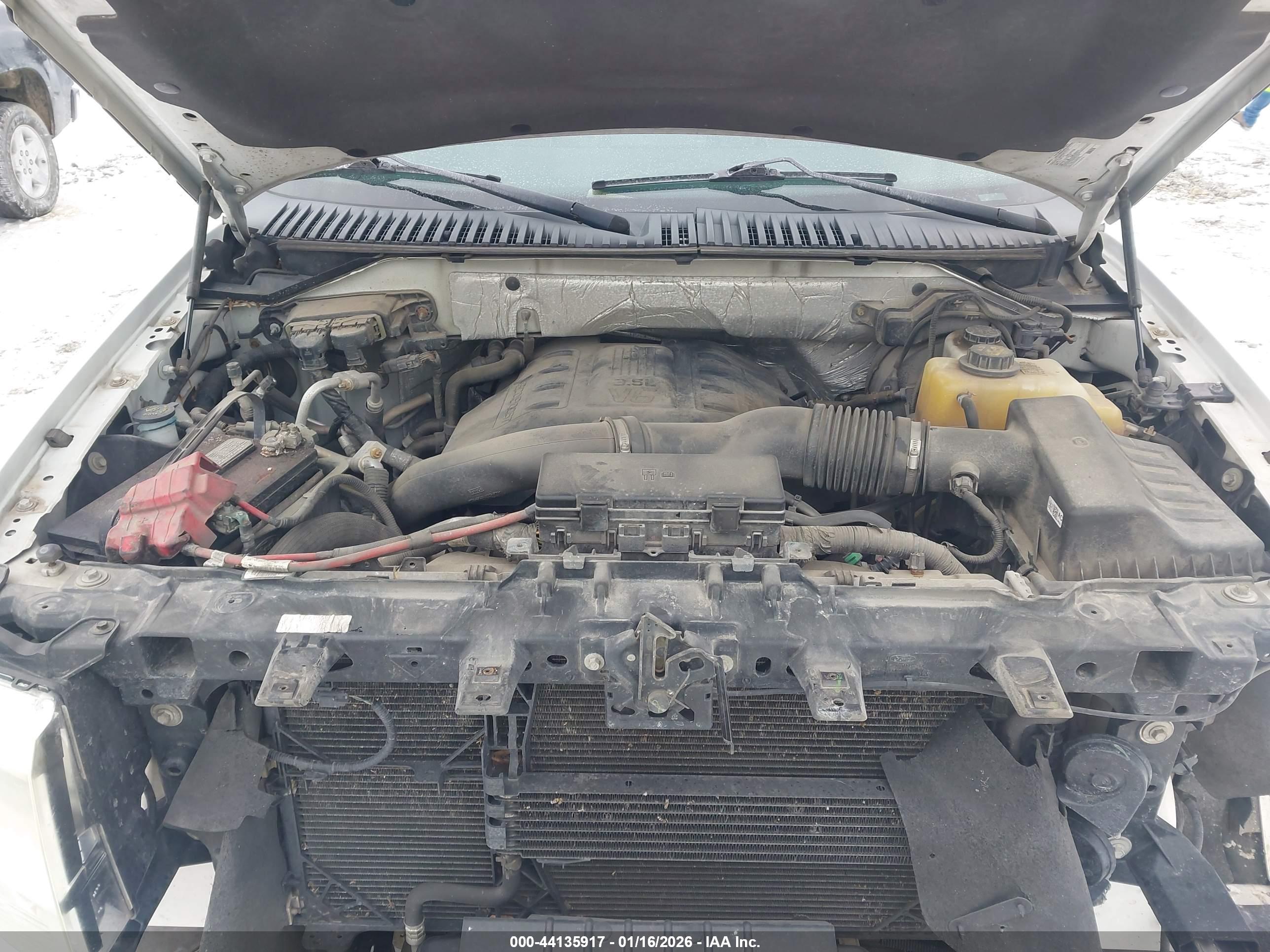FORD EXPEDITION image 10