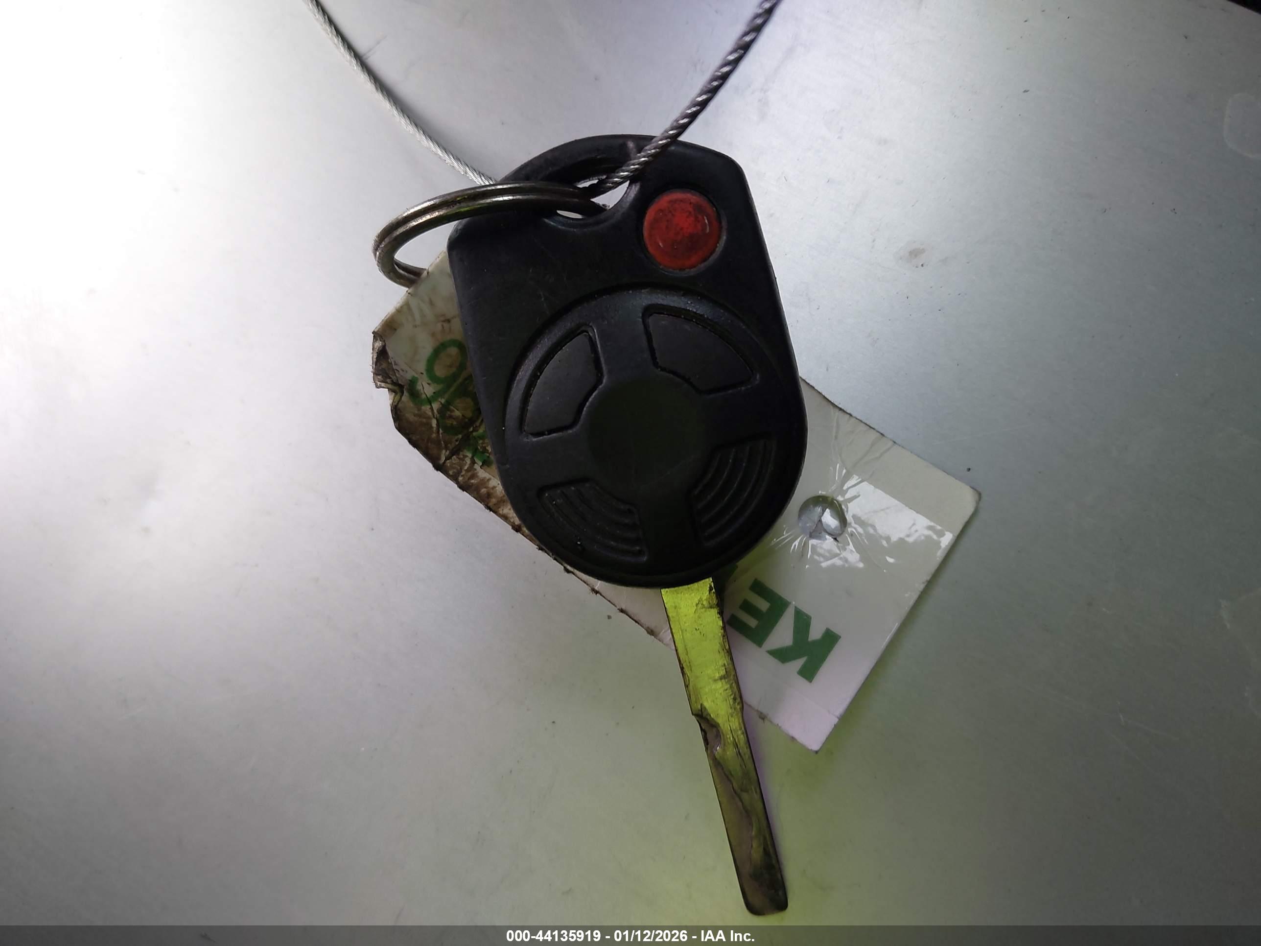FORD ESCAPE image 11