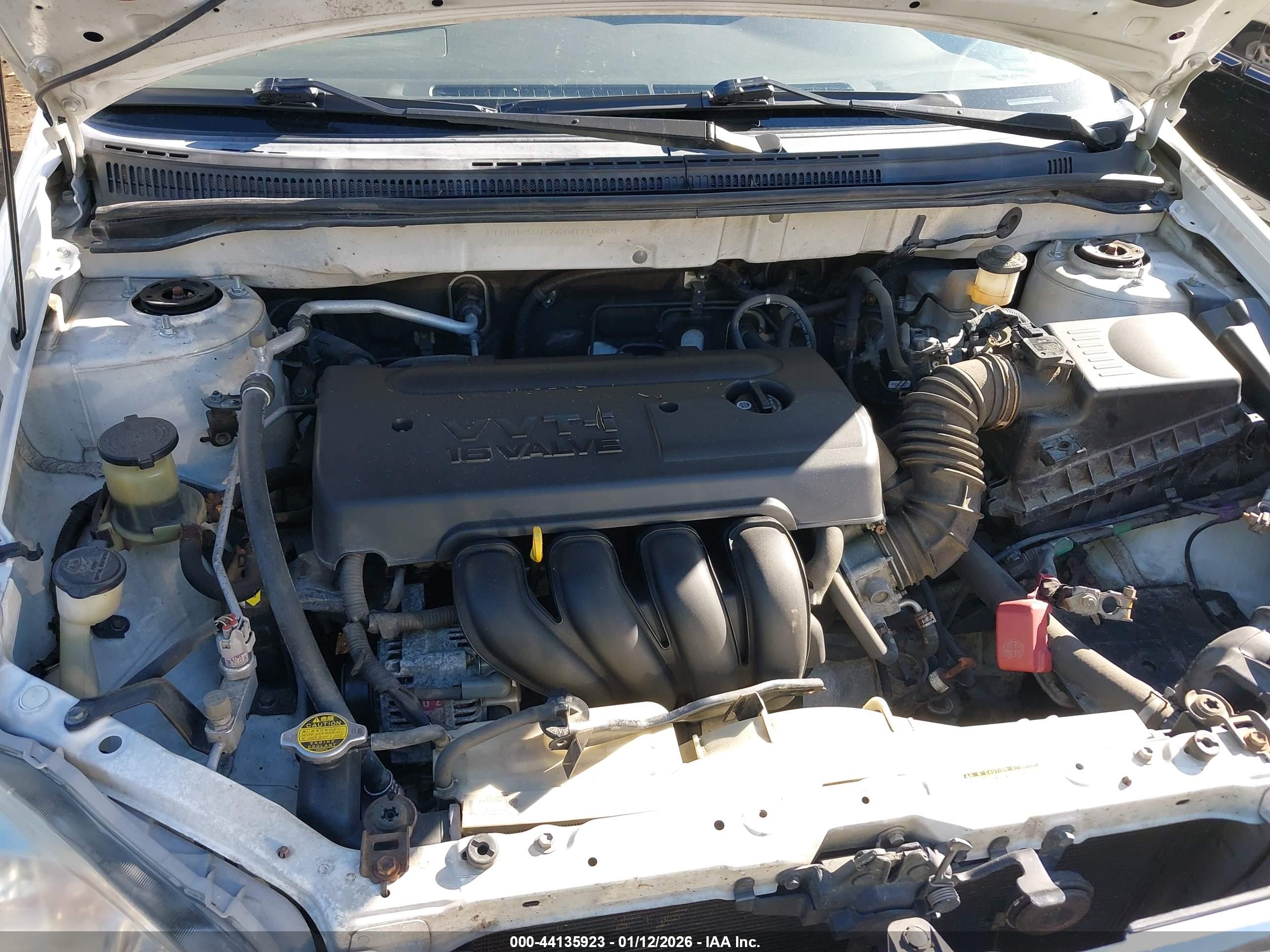 TOYOTA COROLLA image 10