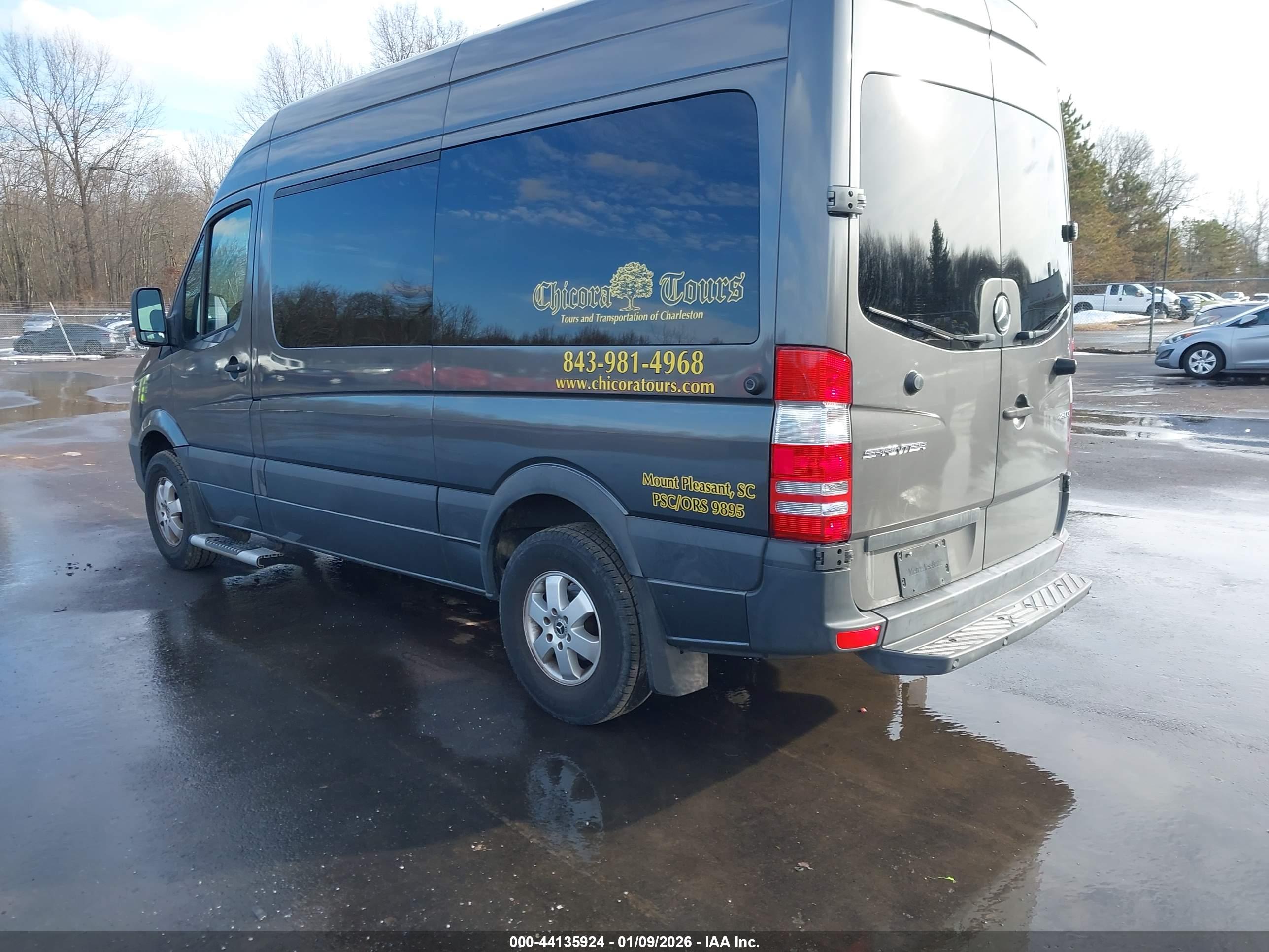 MERCEDES-BENZ SPRINTER image 3