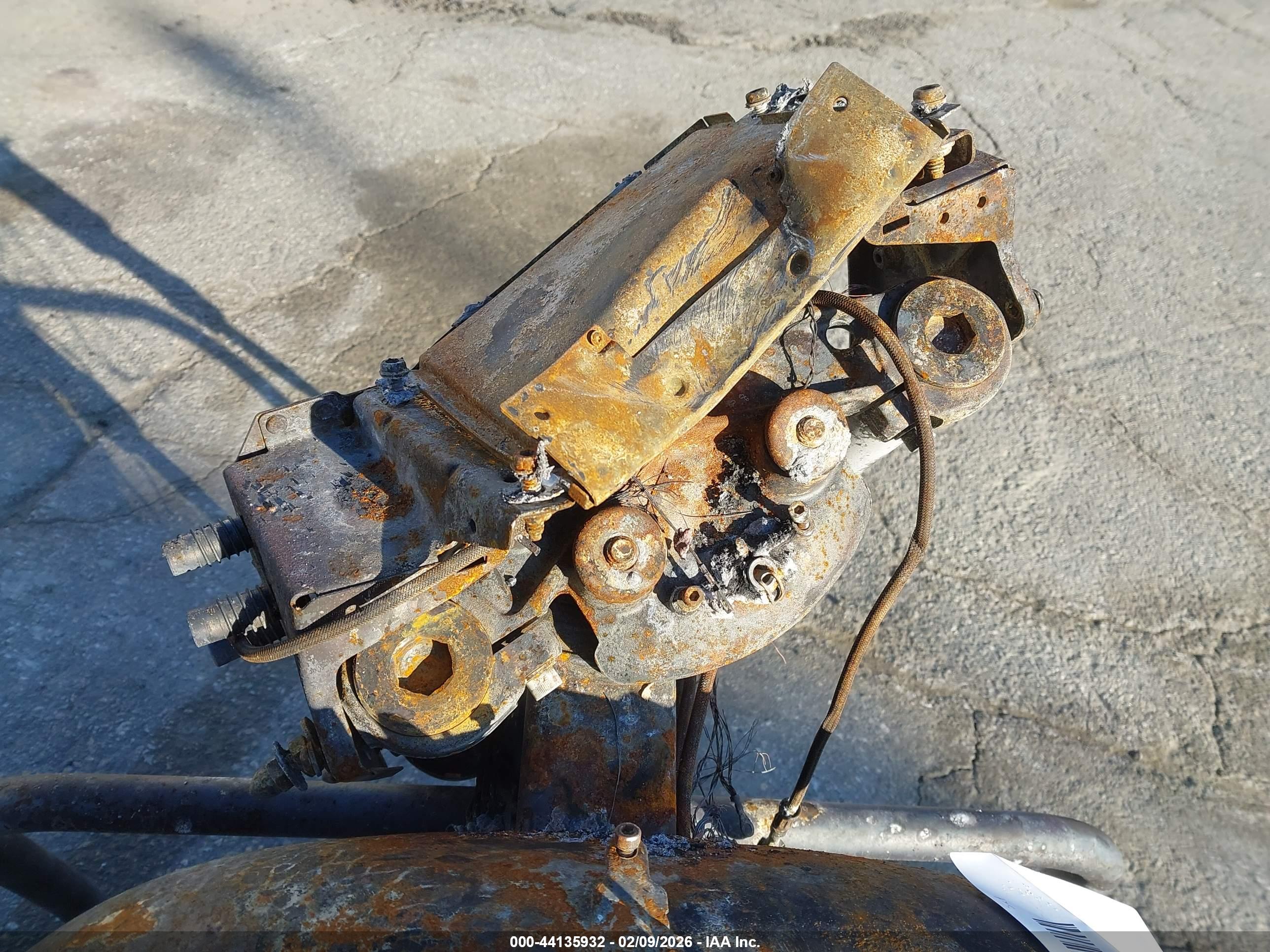 HARLEY-DAVIDSON FLHXS image 7