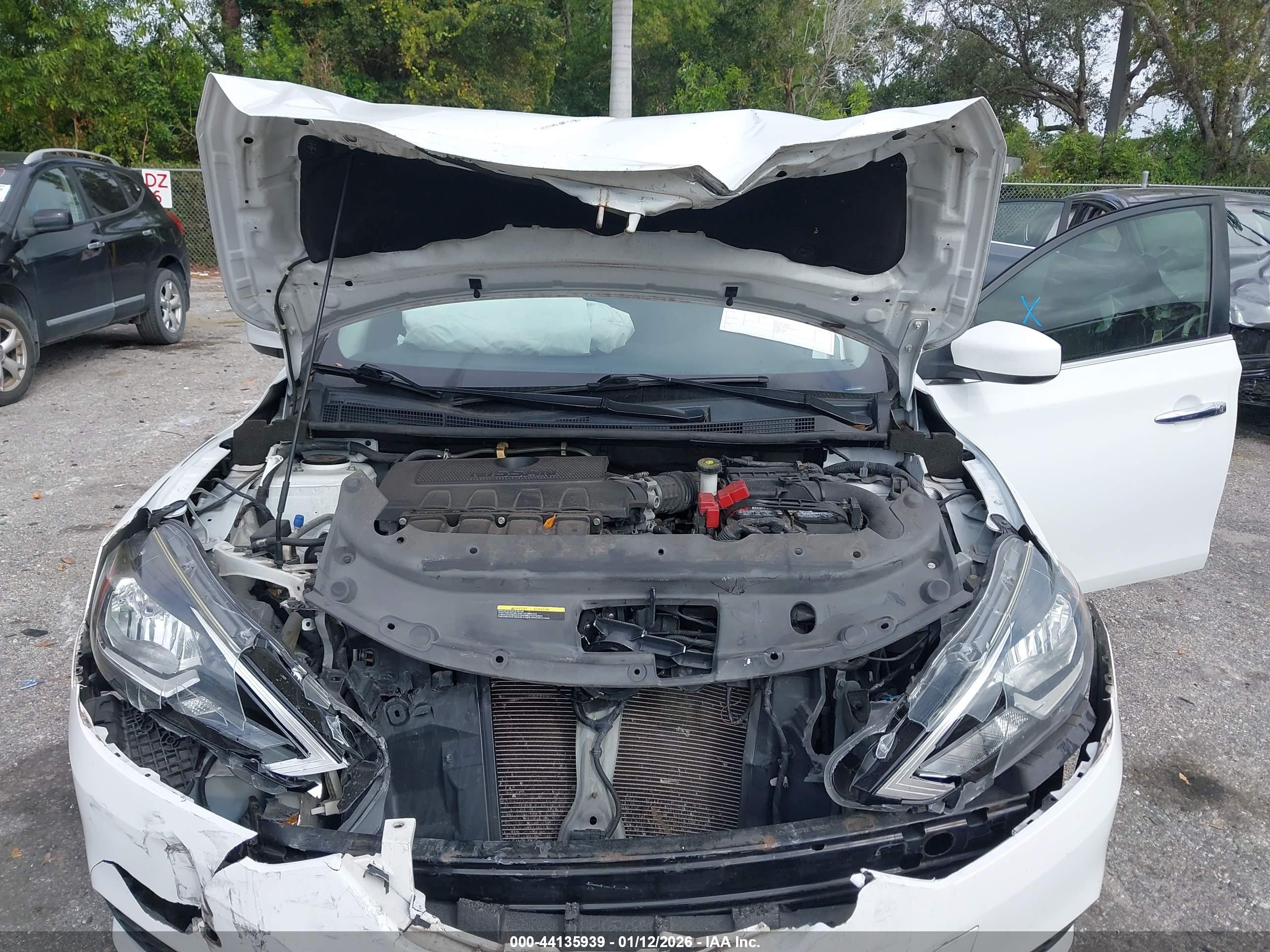 NISSAN SENTRA image 10