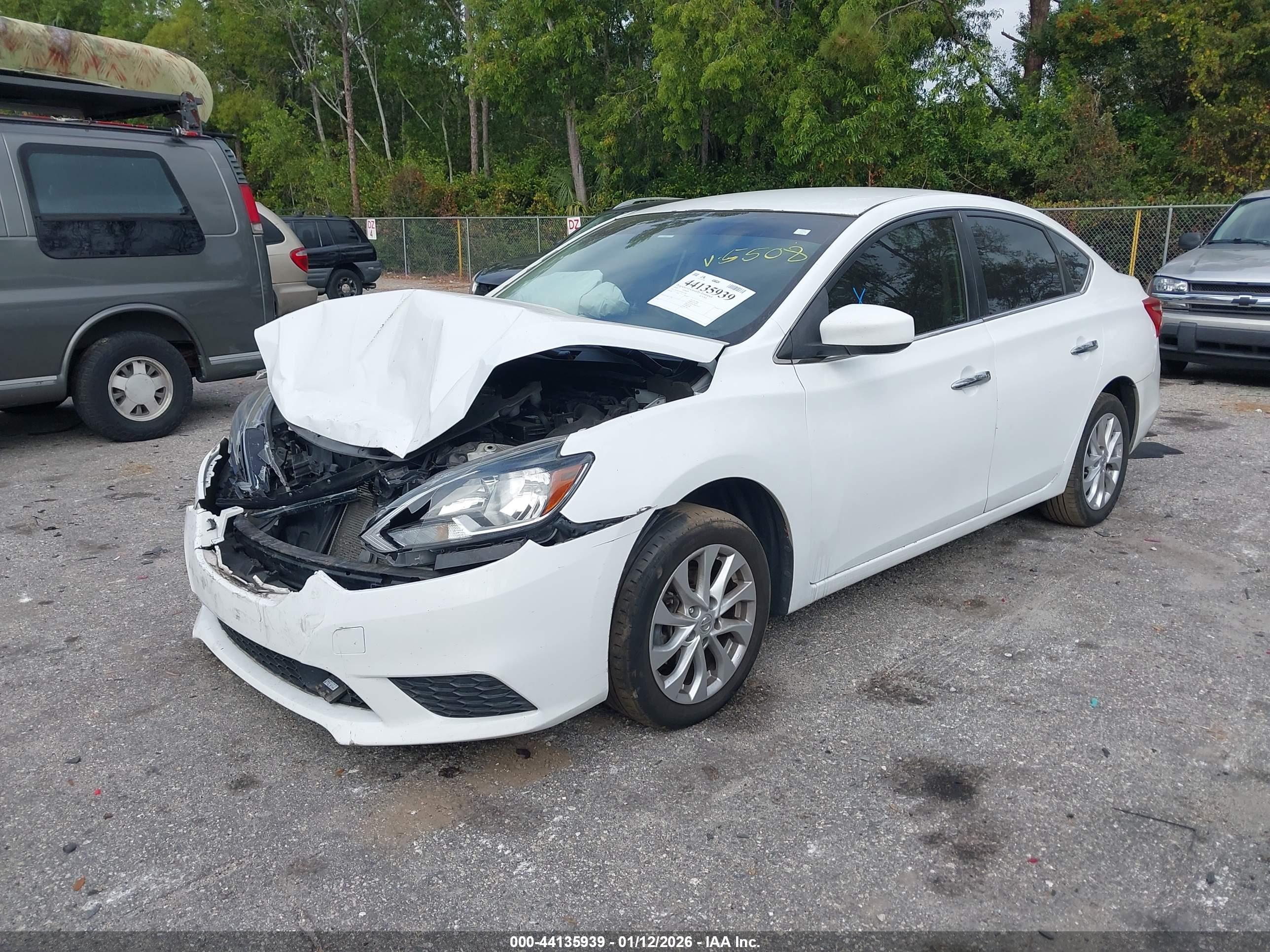 NISSAN SENTRA image 2