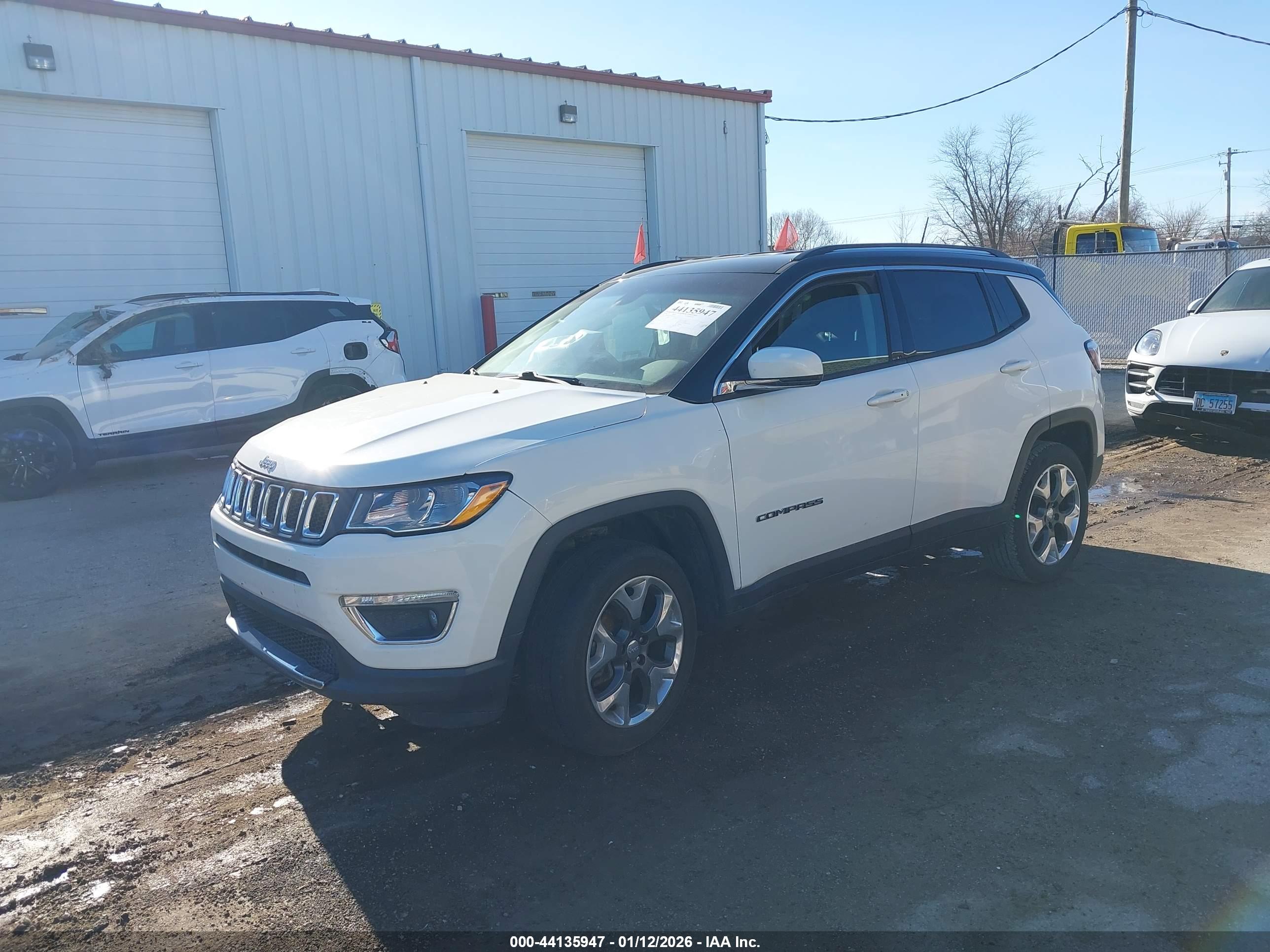 JEEP COMPASS image 2