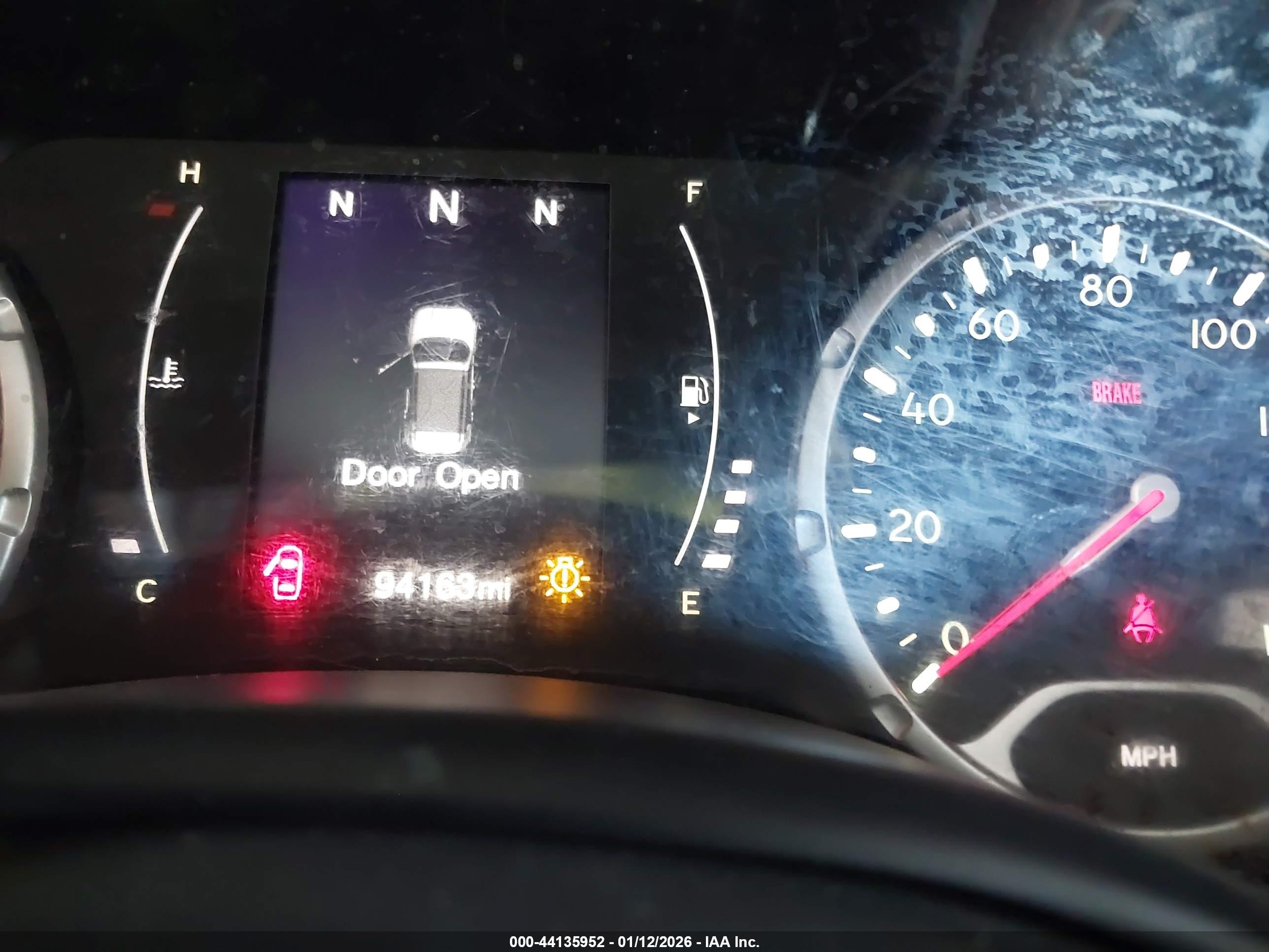 JEEP RENEGADE image 7