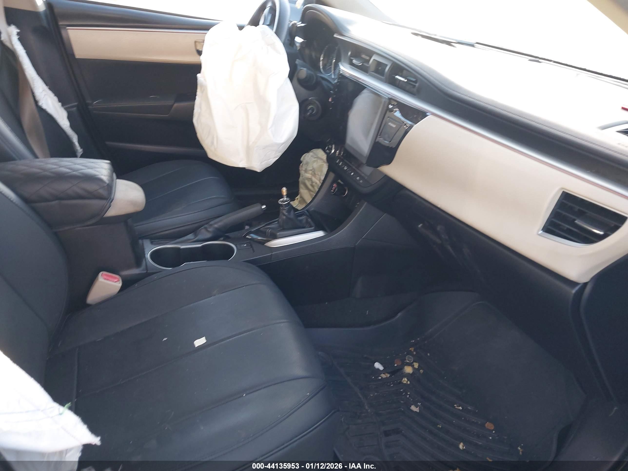 TOYOTA COROLLA image 5