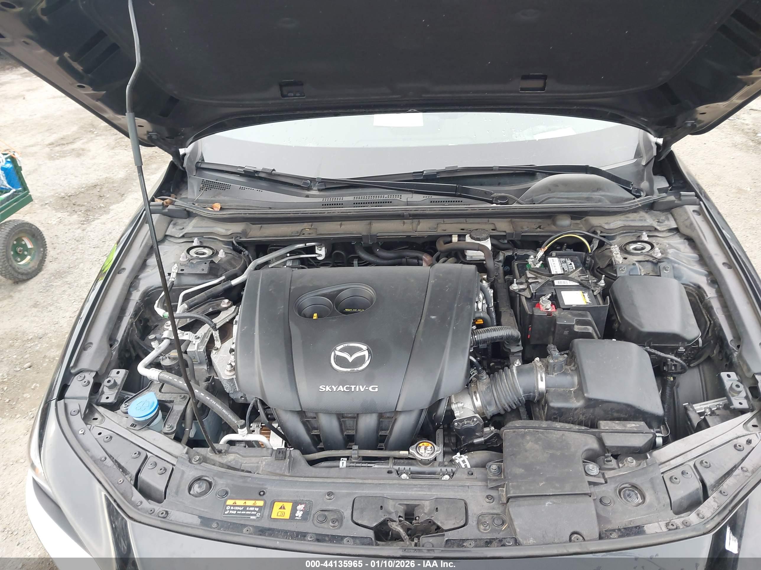 MAZDA MAZDA3 image 10