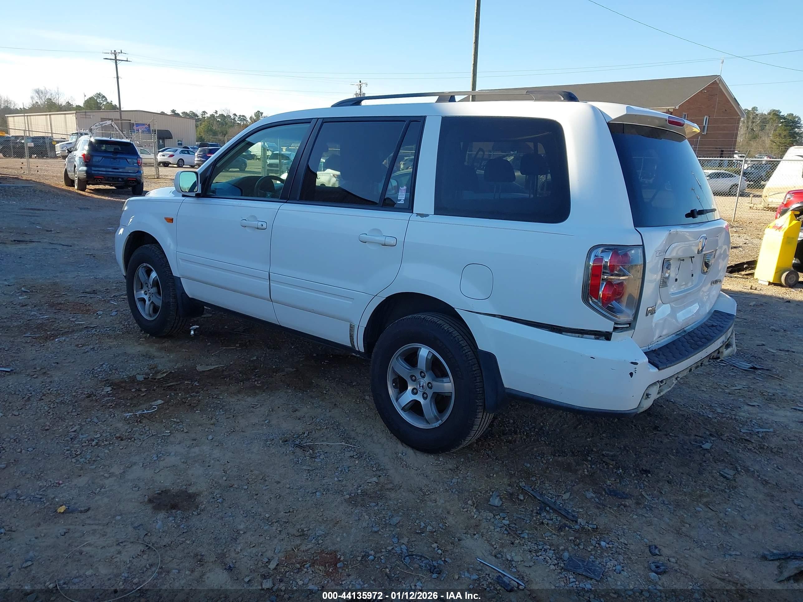 HONDA PILOT image 3