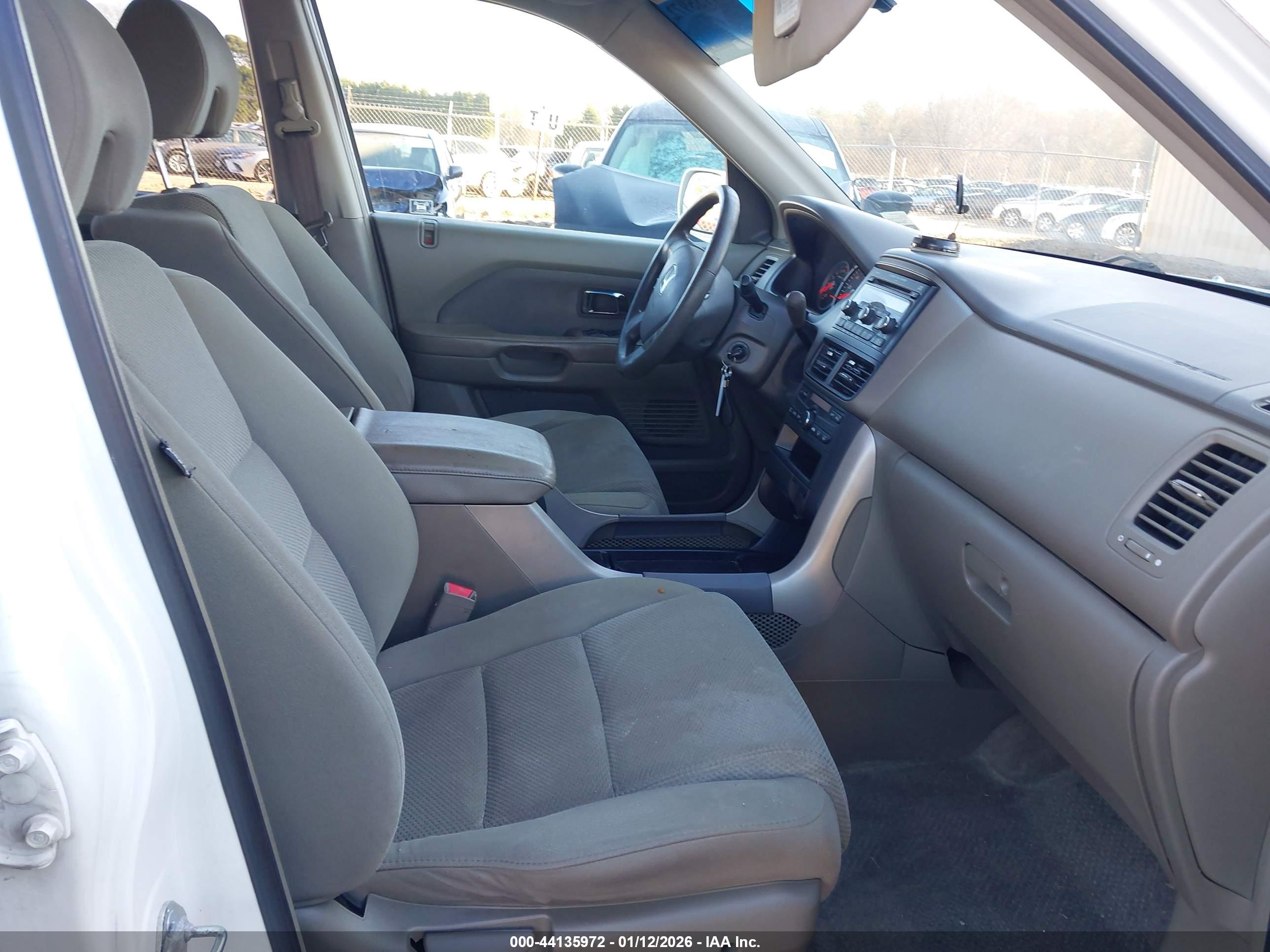 HONDA PILOT image 5