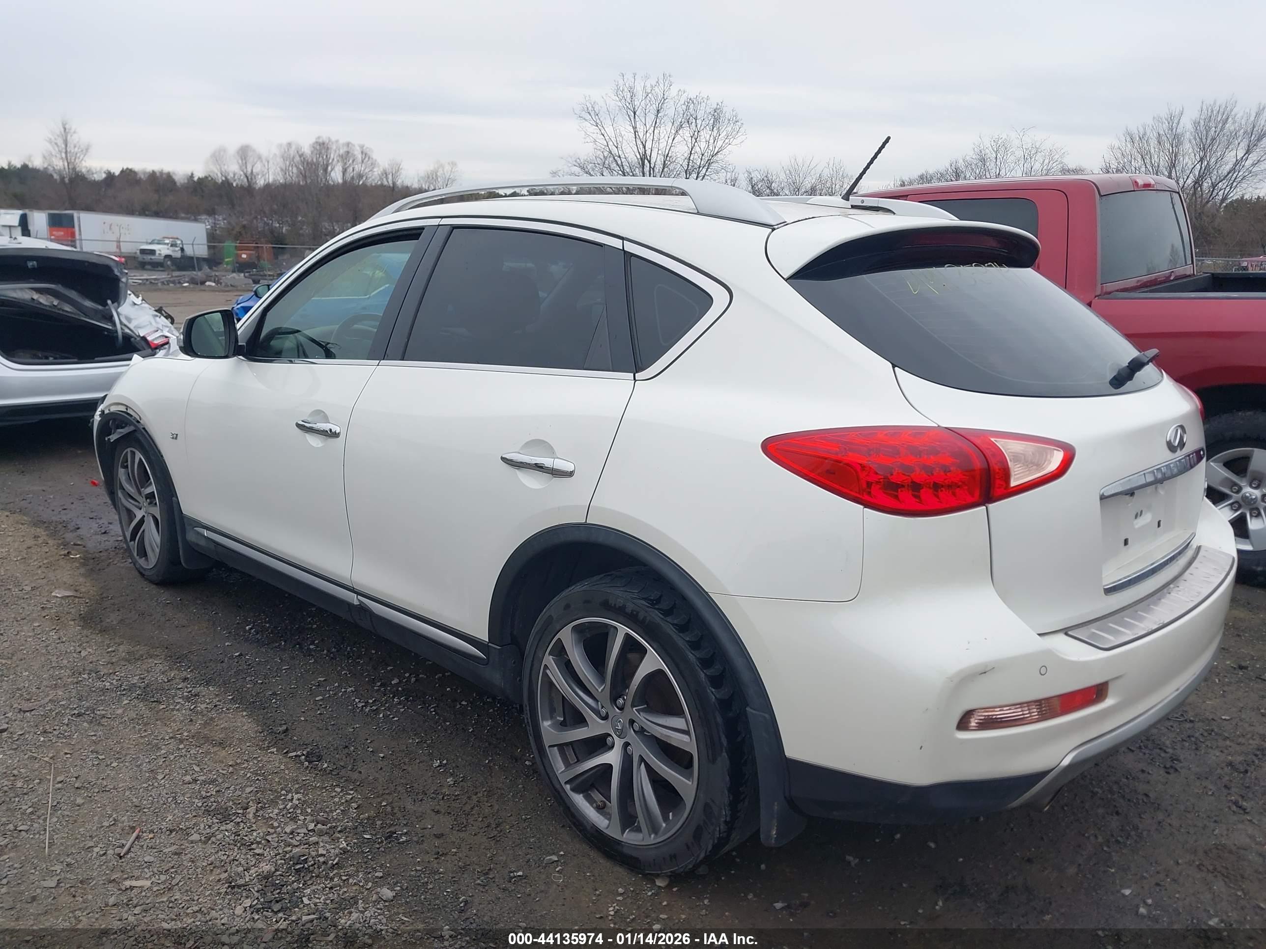 INFINITI QX50 image 3
