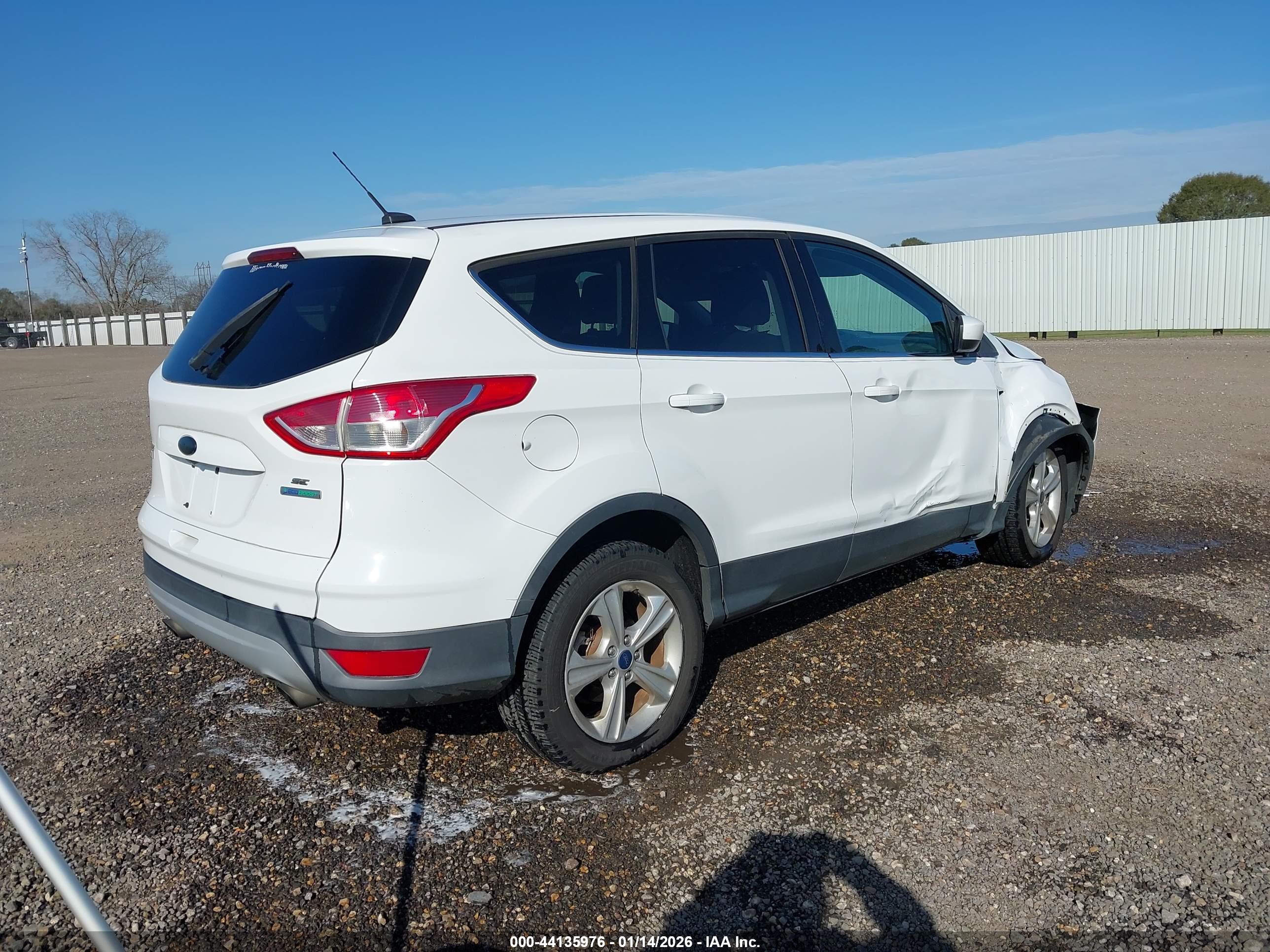 FORD ESCAPE image 4