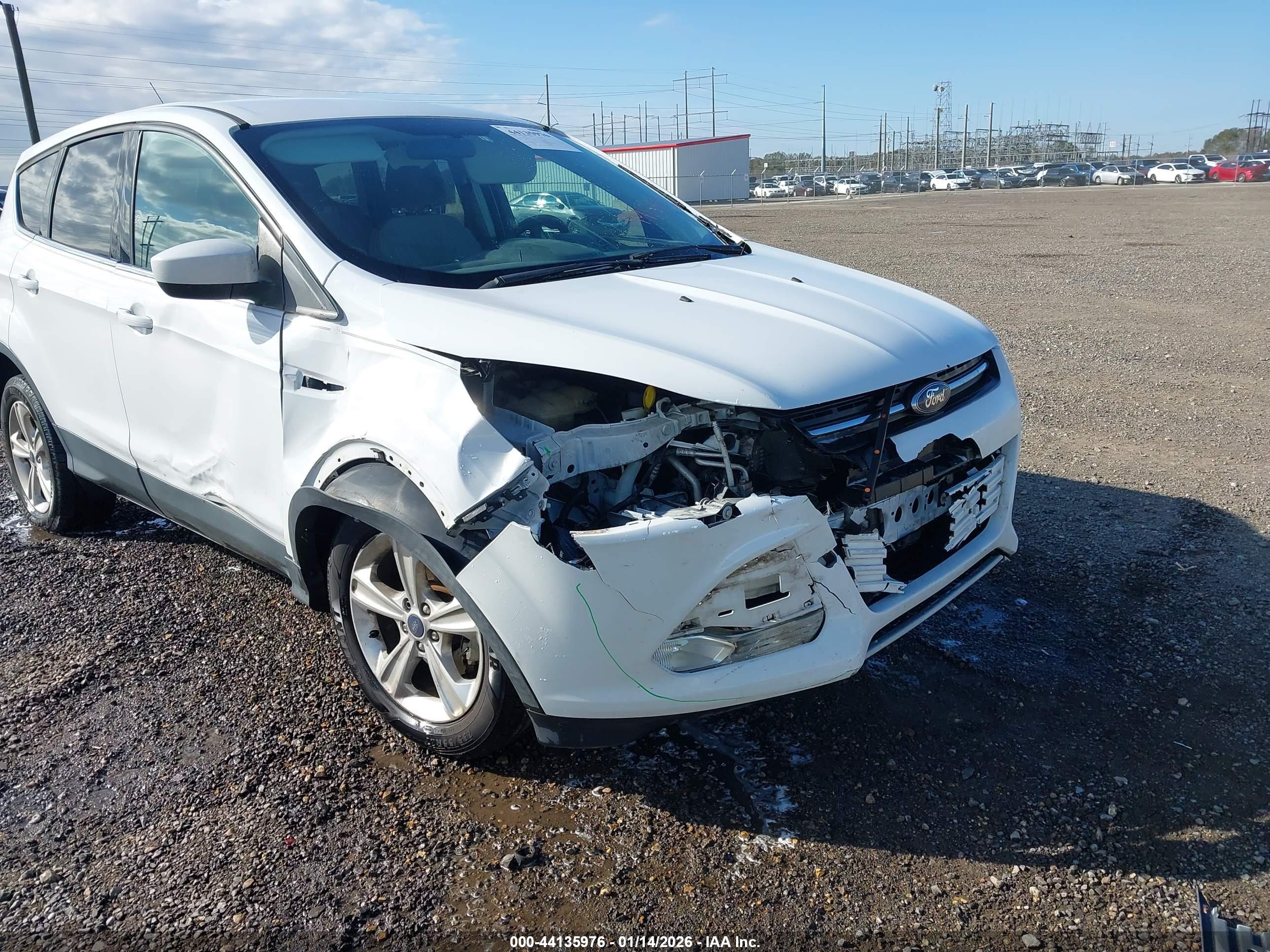FORD ESCAPE image 6