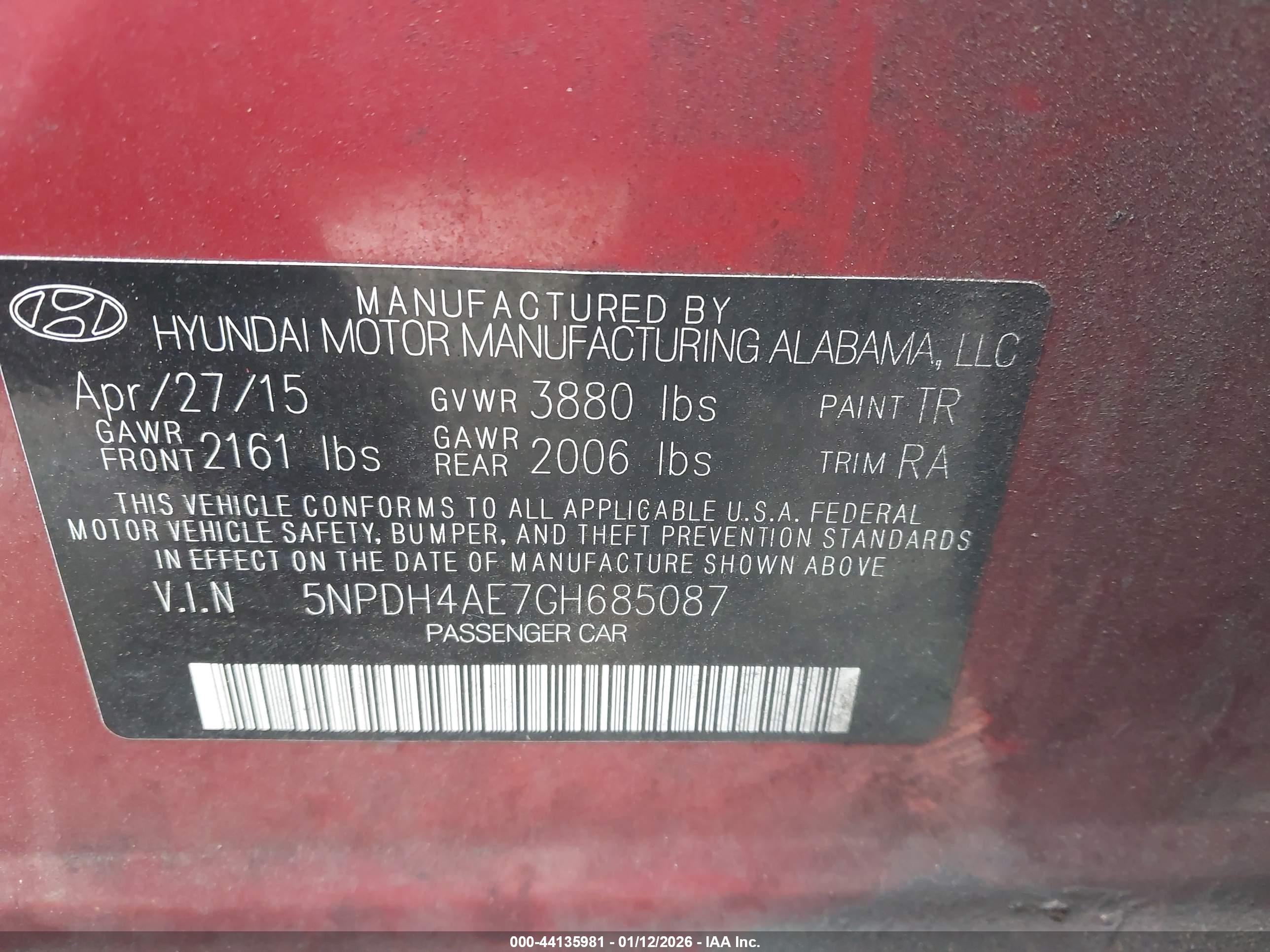 HYUNDAI ELANTRA image 9
