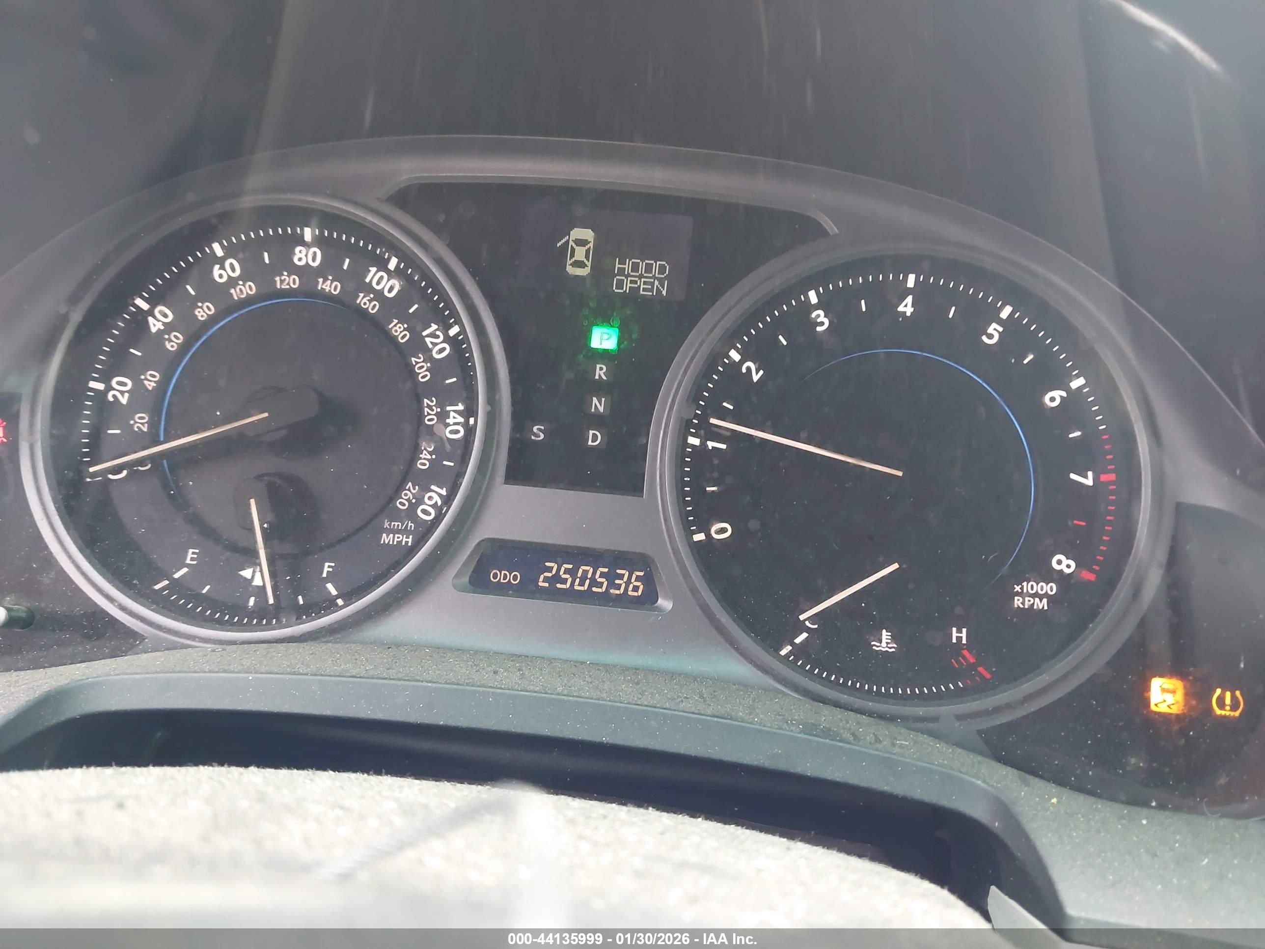 LEXUS IS image 7