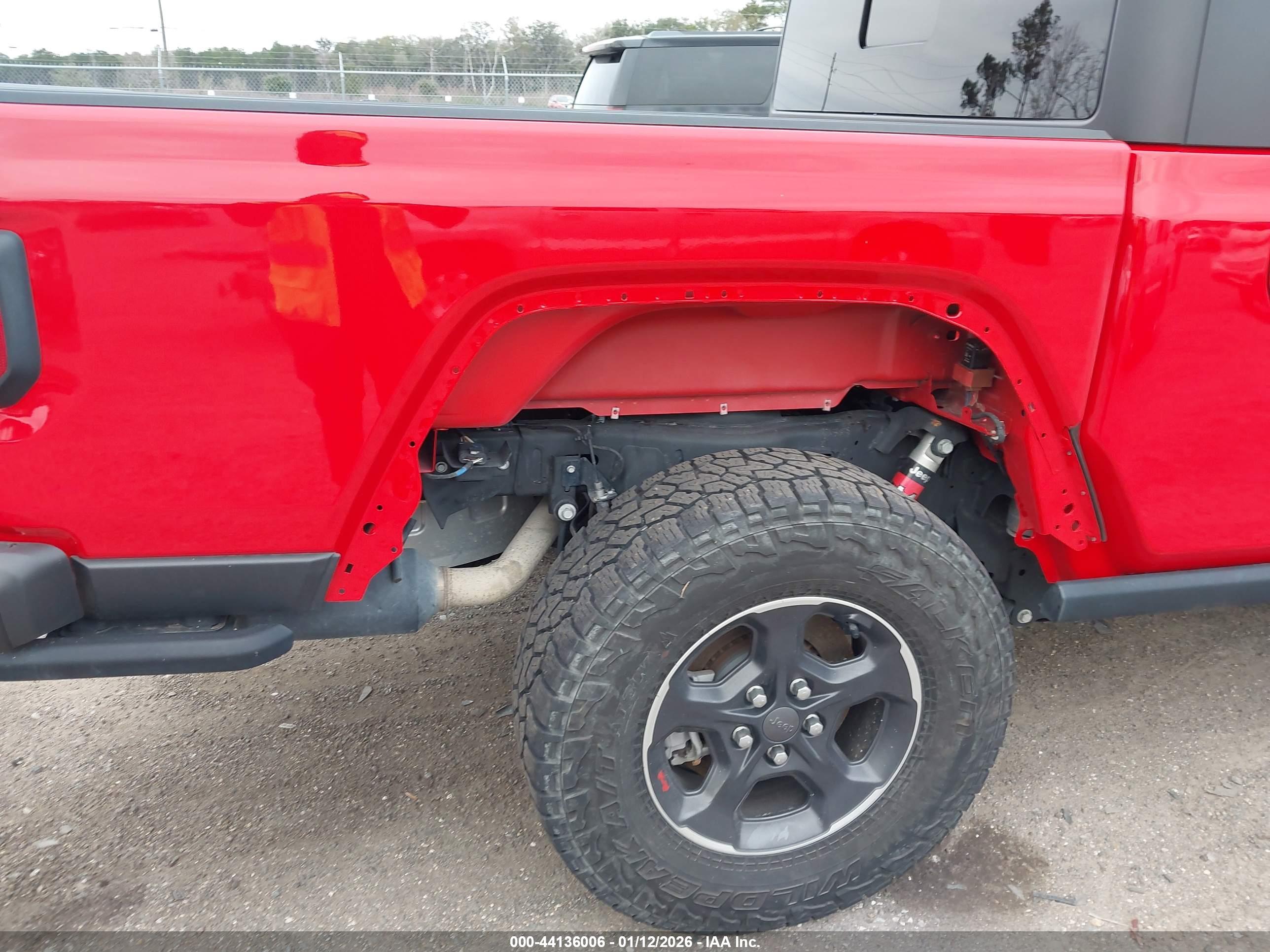 JEEP GLADIATOR image 6