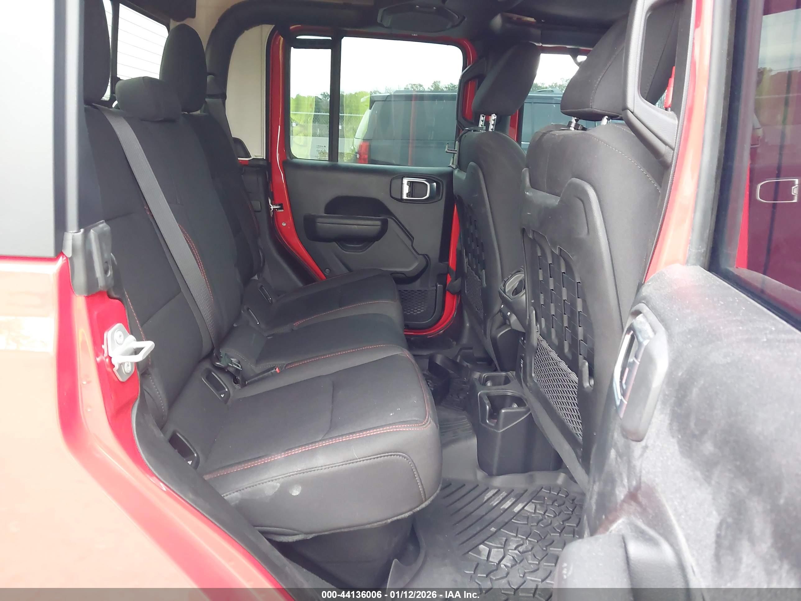 JEEP GLADIATOR image 8