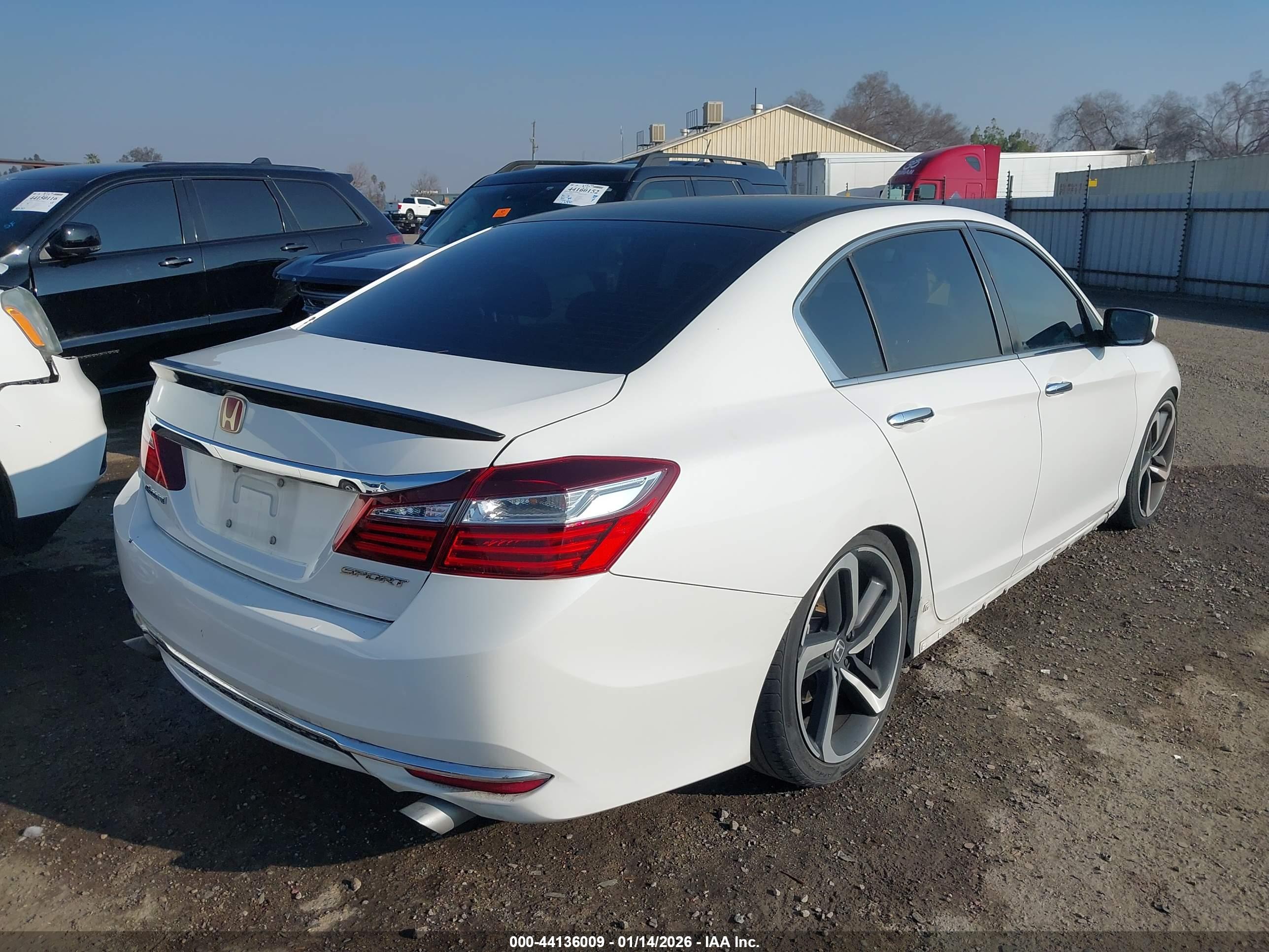 HONDA ACCORD image 4
