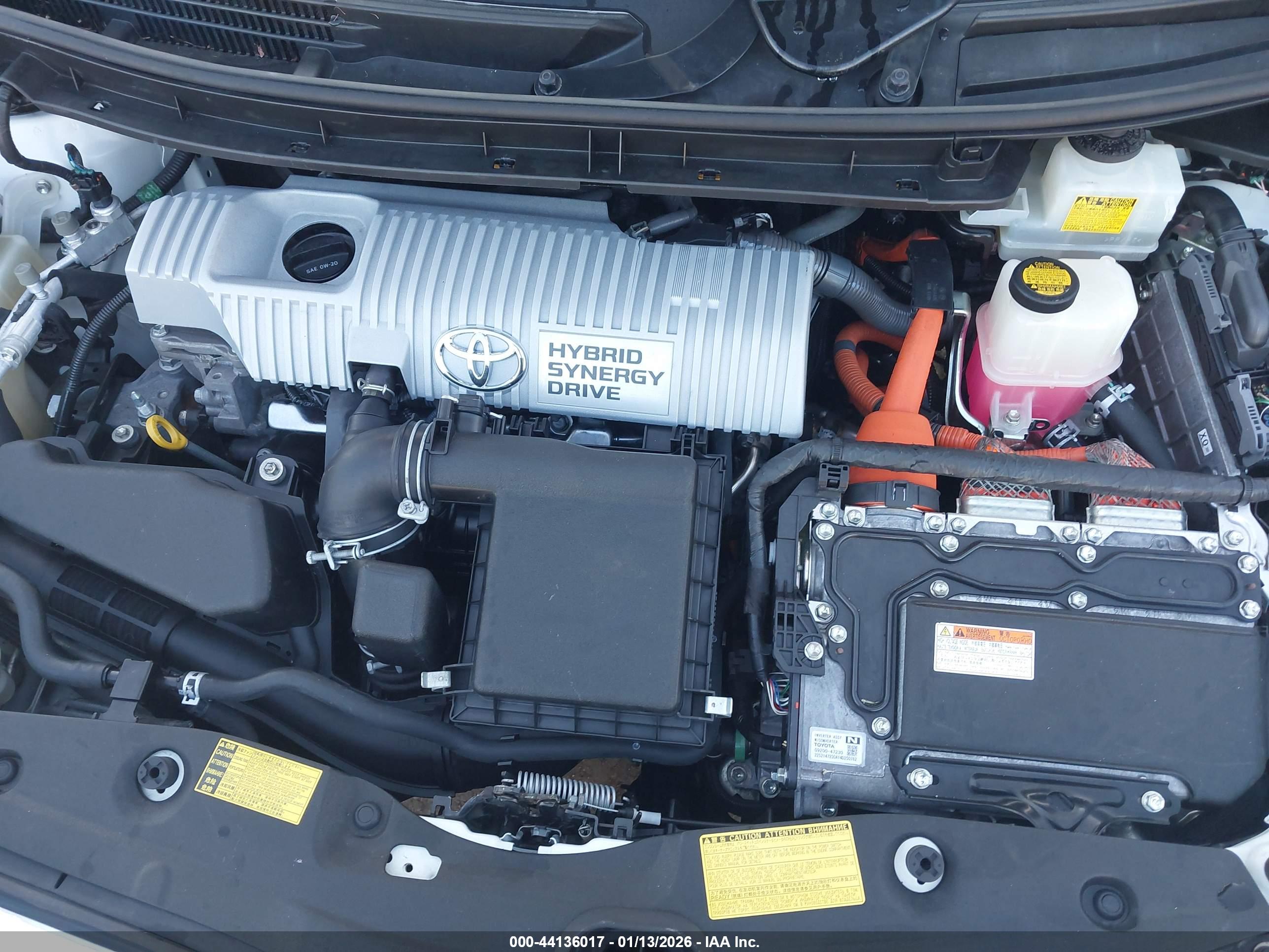 TOYOTA PRIUS image 10