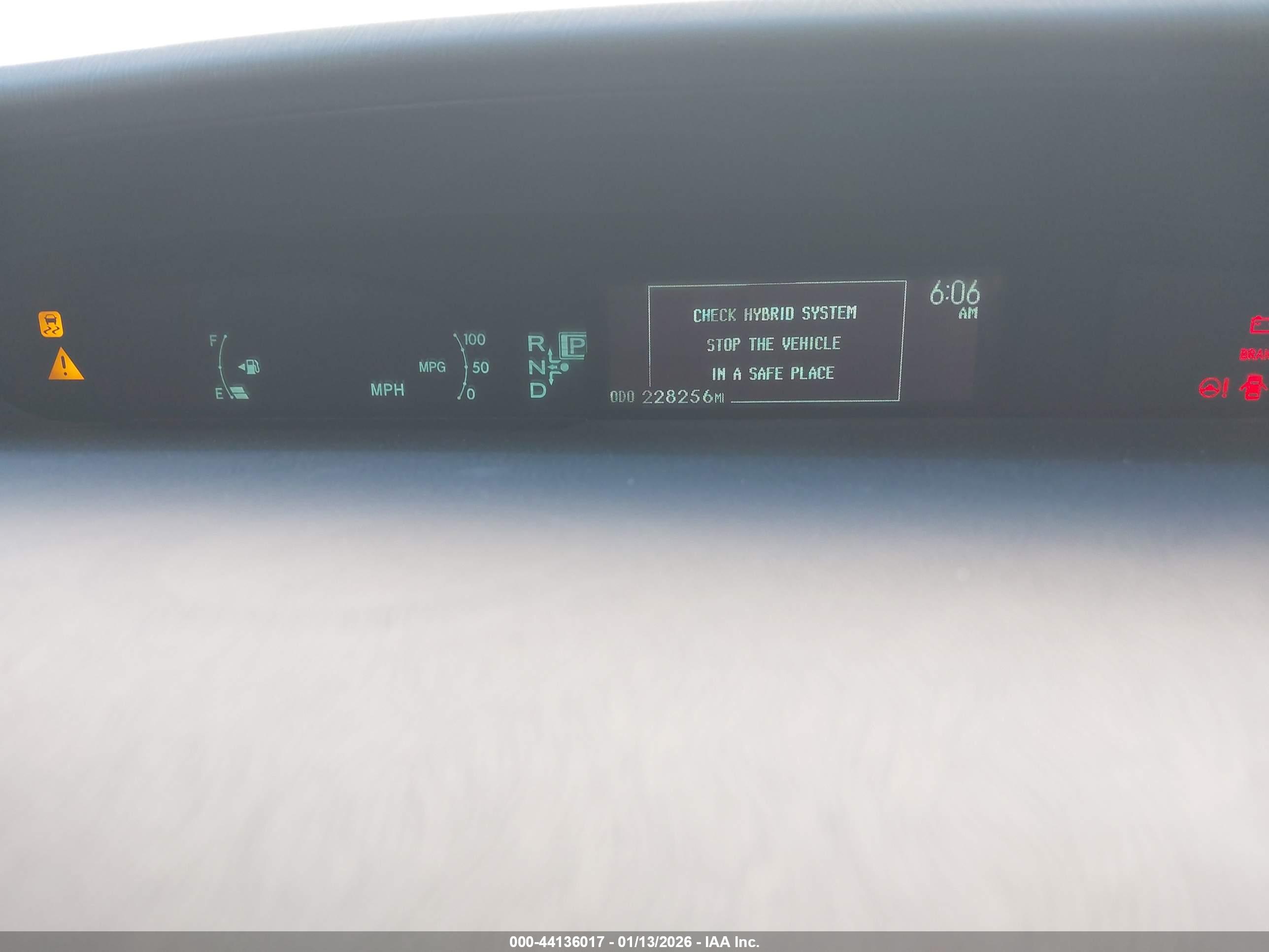 TOYOTA PRIUS image 7