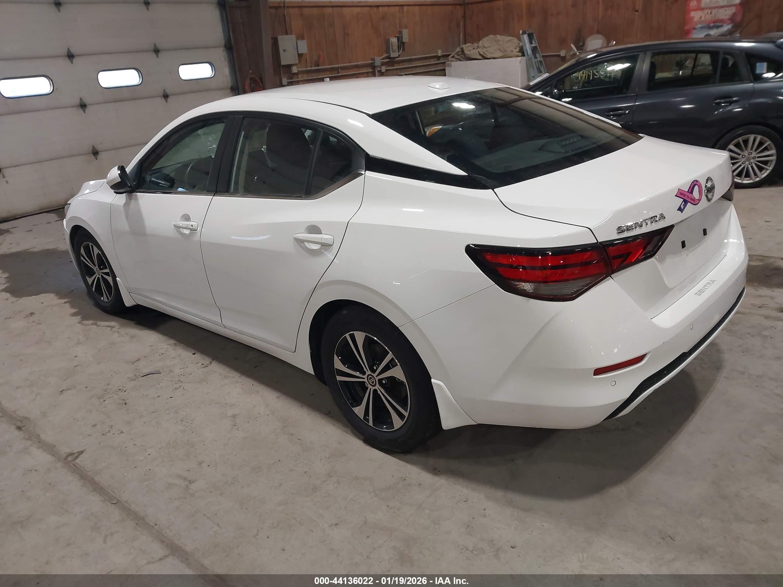 NISSAN SENTRA image 3