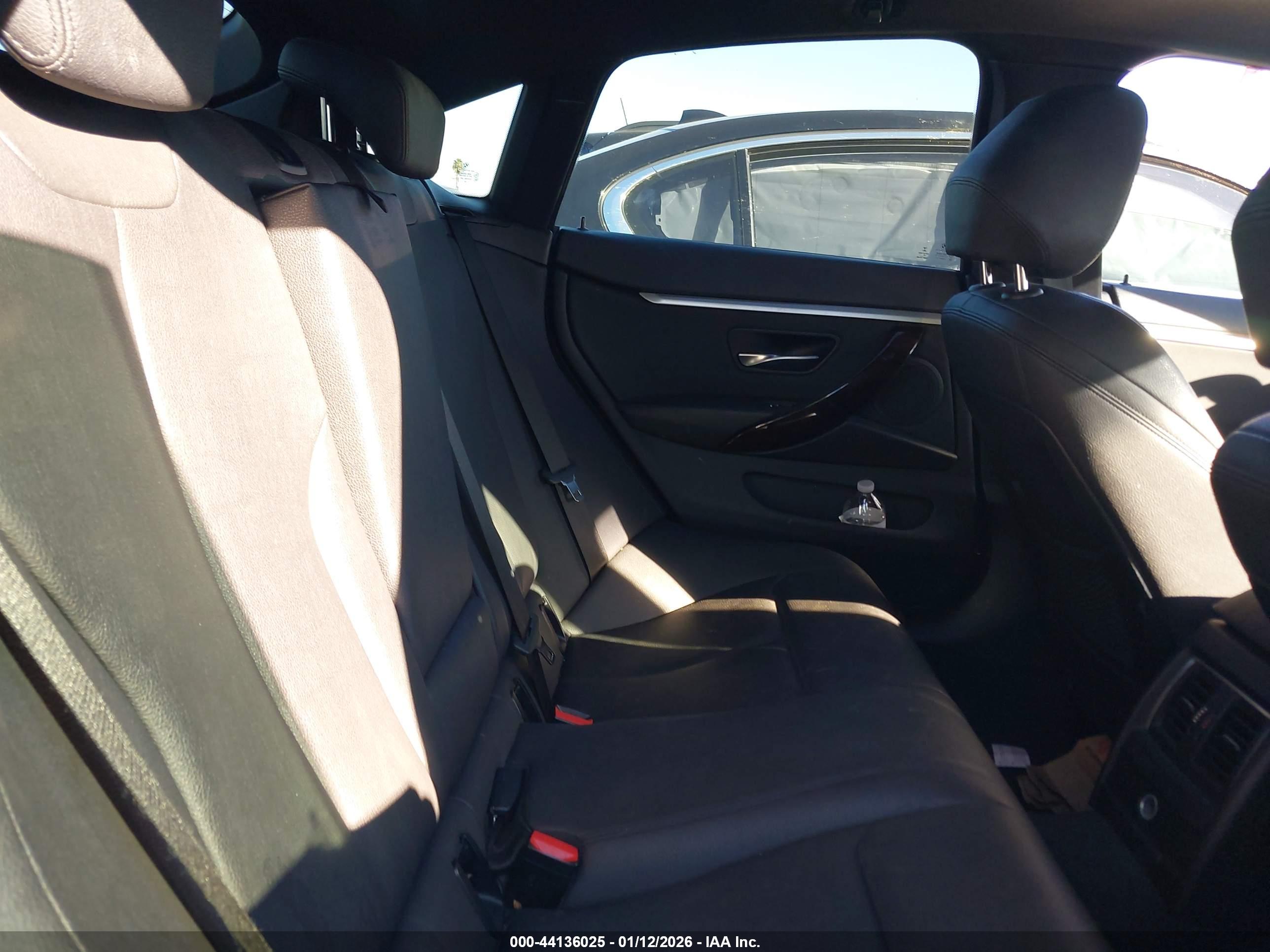 BMW 430I image 8