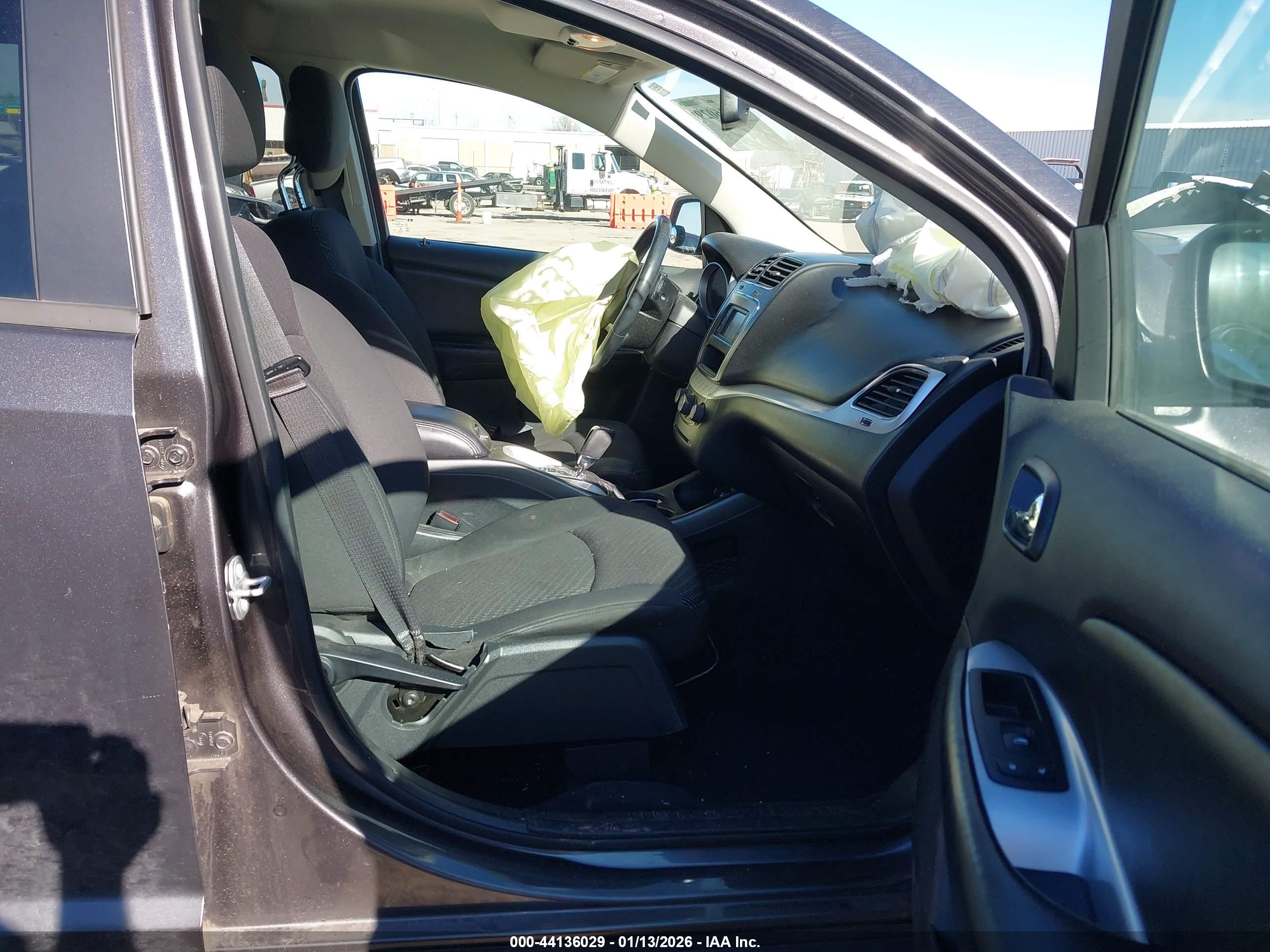DODGE JOURNEY image 5