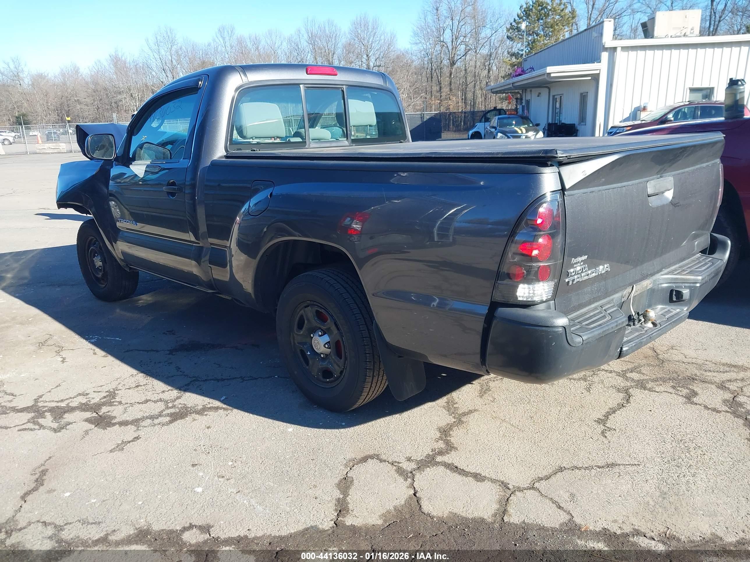 TOYOTA TACOMA image 3