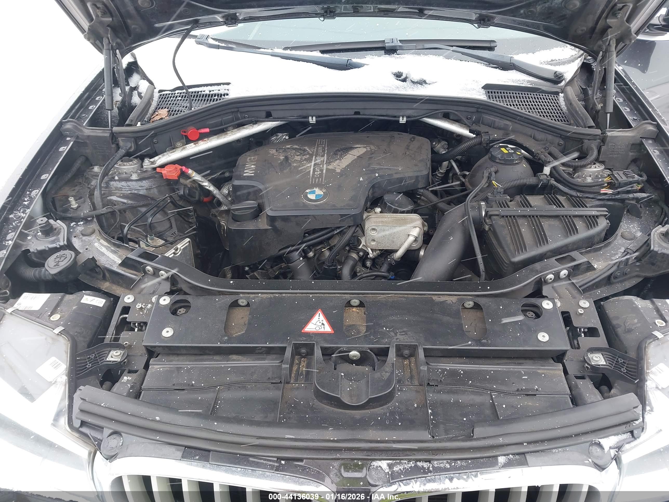 BMW X4 image 10
