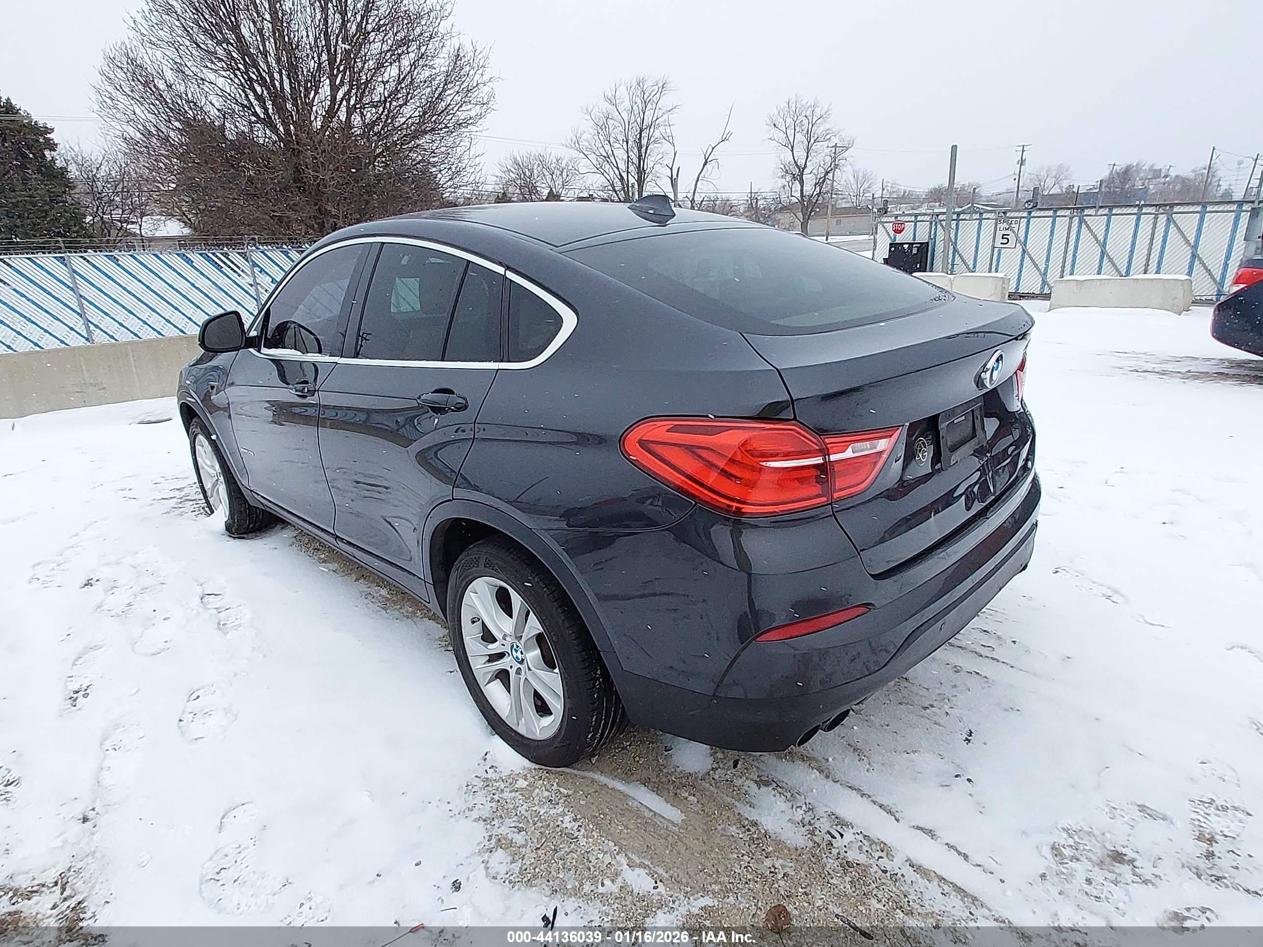 BMW X4 image 3