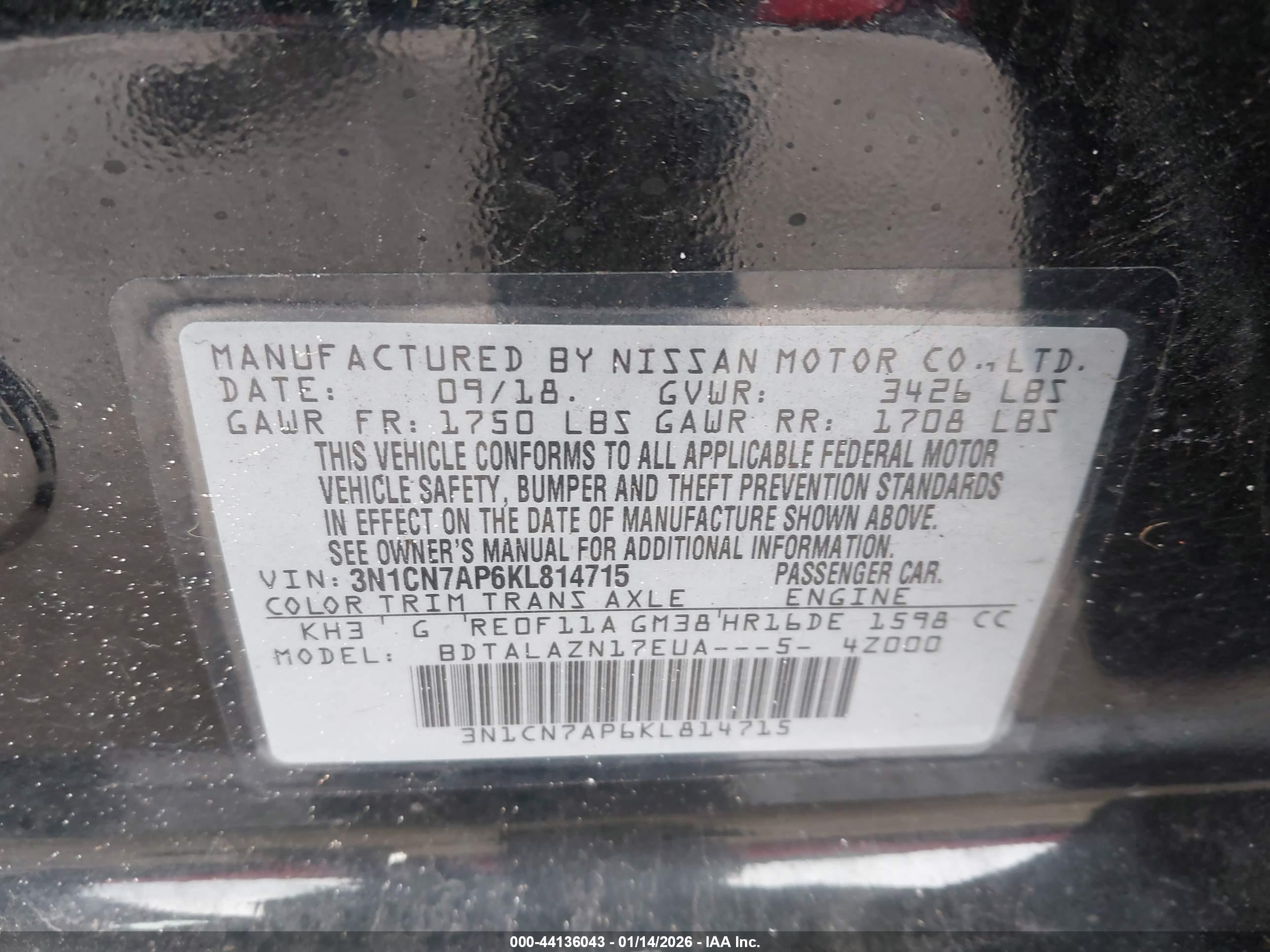 NISSAN VERSA image 9