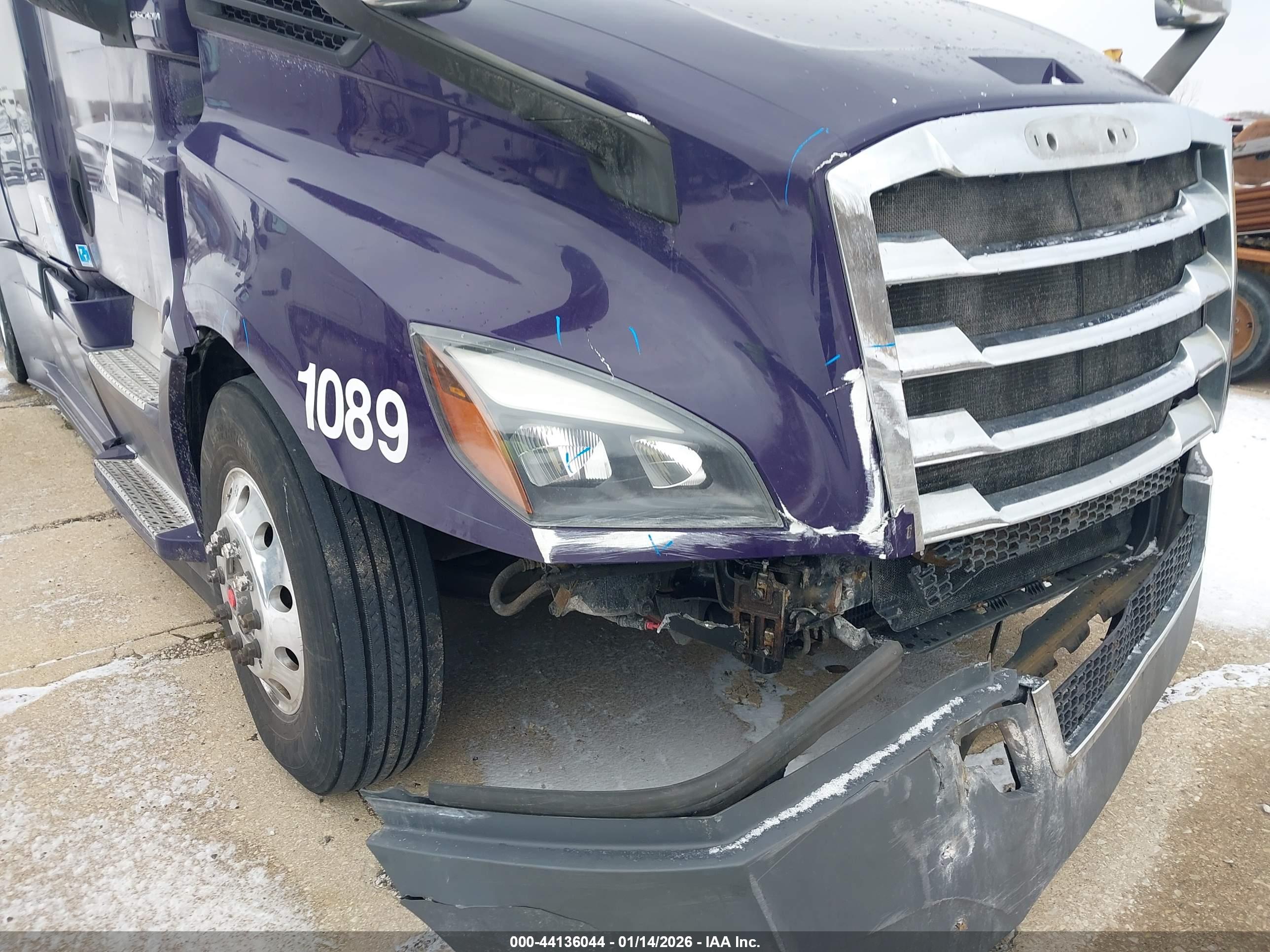 FREIGHTLINER NEW image 10